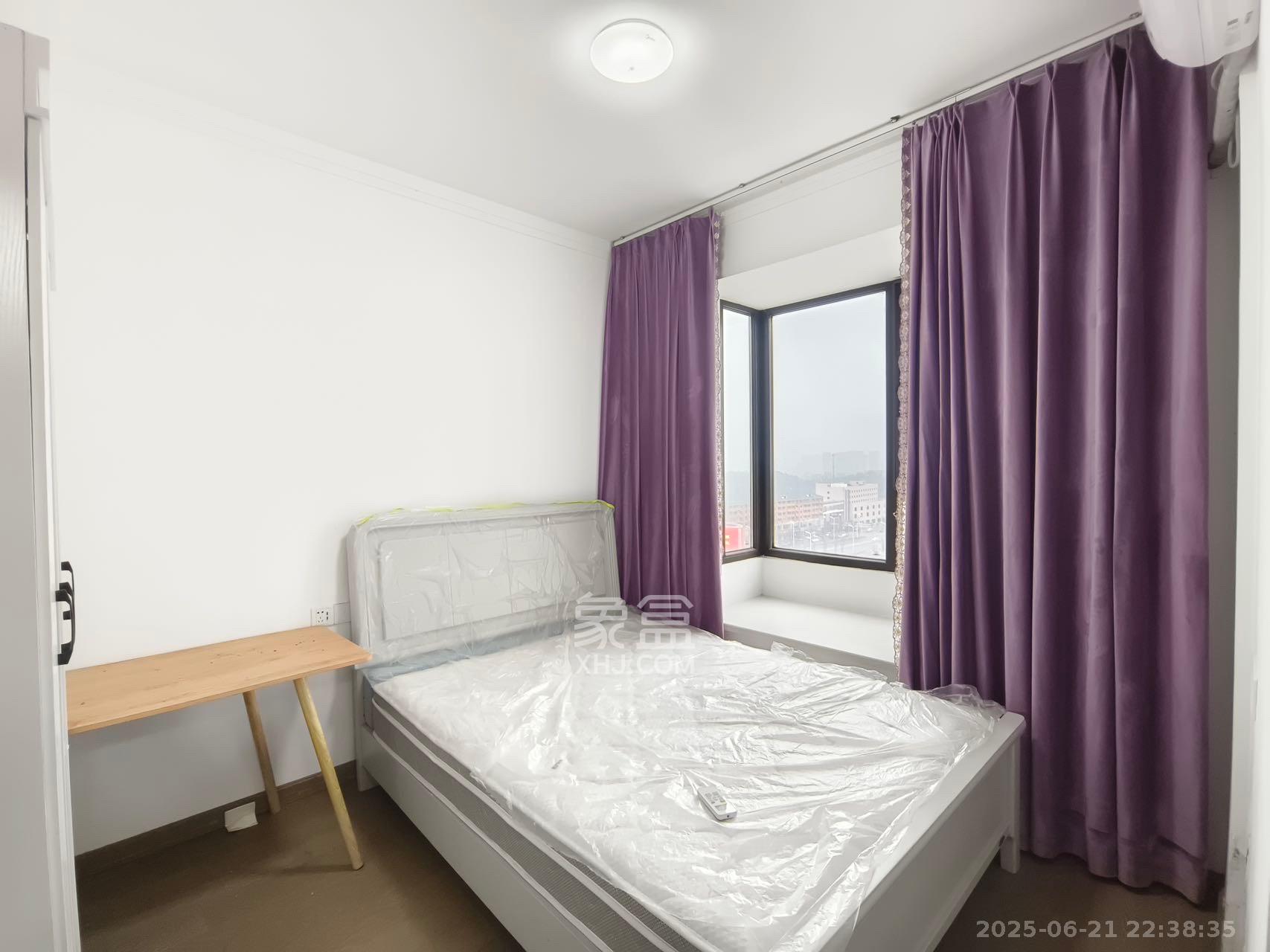 美的翰城 3室2厅2卫 2000.0元/月 美的翰城 3室2厅2卫 2000.0元/月室内图