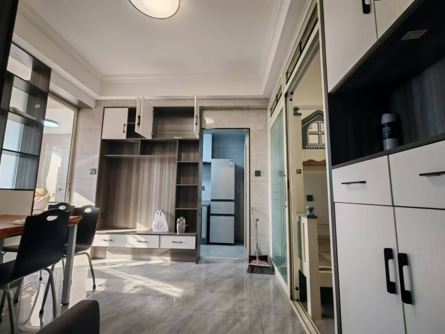 百弘学府城  2室1厅1卫    950.0元/月 百弘学府城  2室1厅1卫    950.0元/月室内图