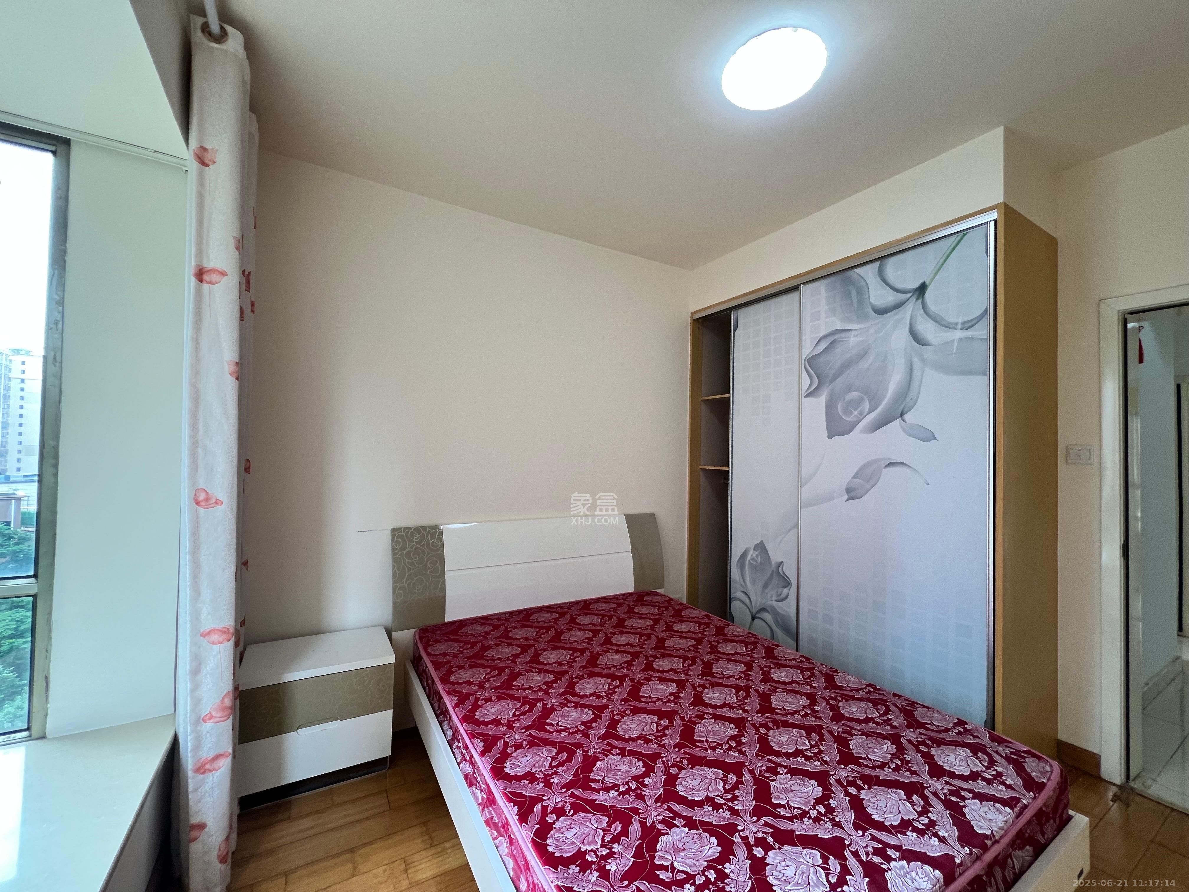 富兴嘉城(富兴汇中央) 3室2厅2卫 2500.0元/月 富兴嘉城(富兴汇中央) 3室2厅2卫 2500.0元/月室内图