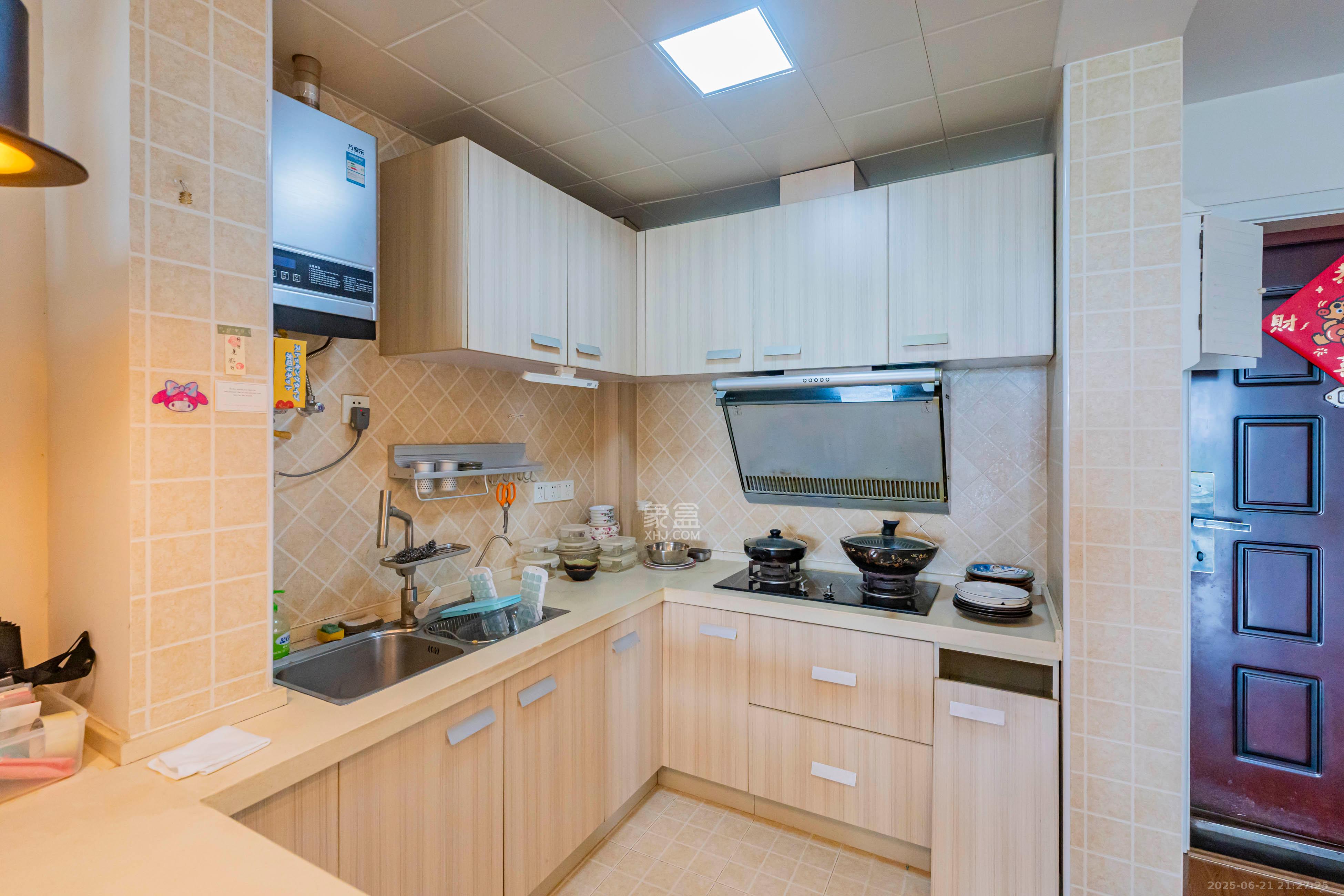 长大卧琥  2室2厅1卫    72.0万 长大卧琥  2室2厅1卫    72.0万厨房