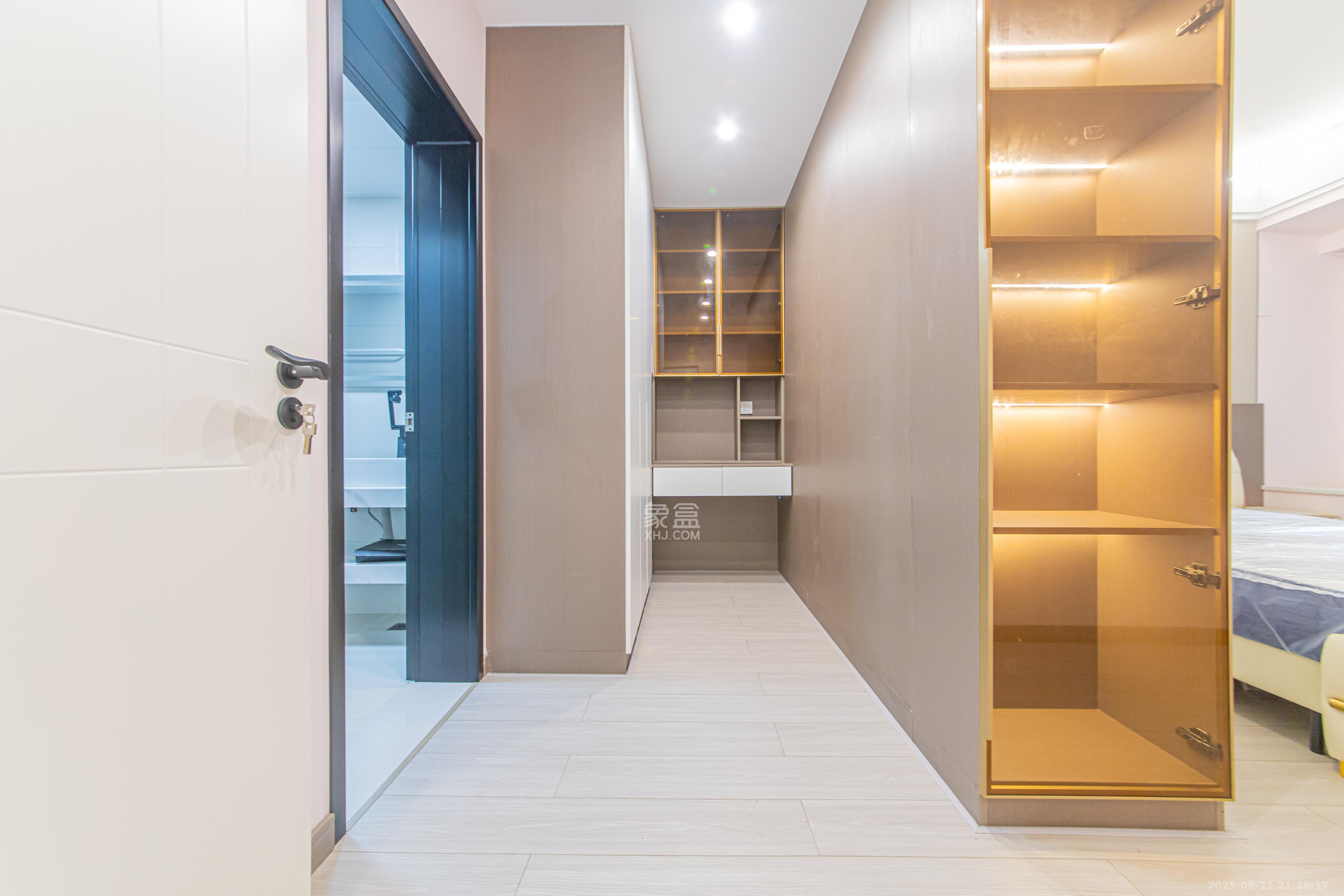 北辰中央公园E区 4室2厅2卫 155.0万 北辰中央公园E区 4室2厅2卫 155.0万卫生间