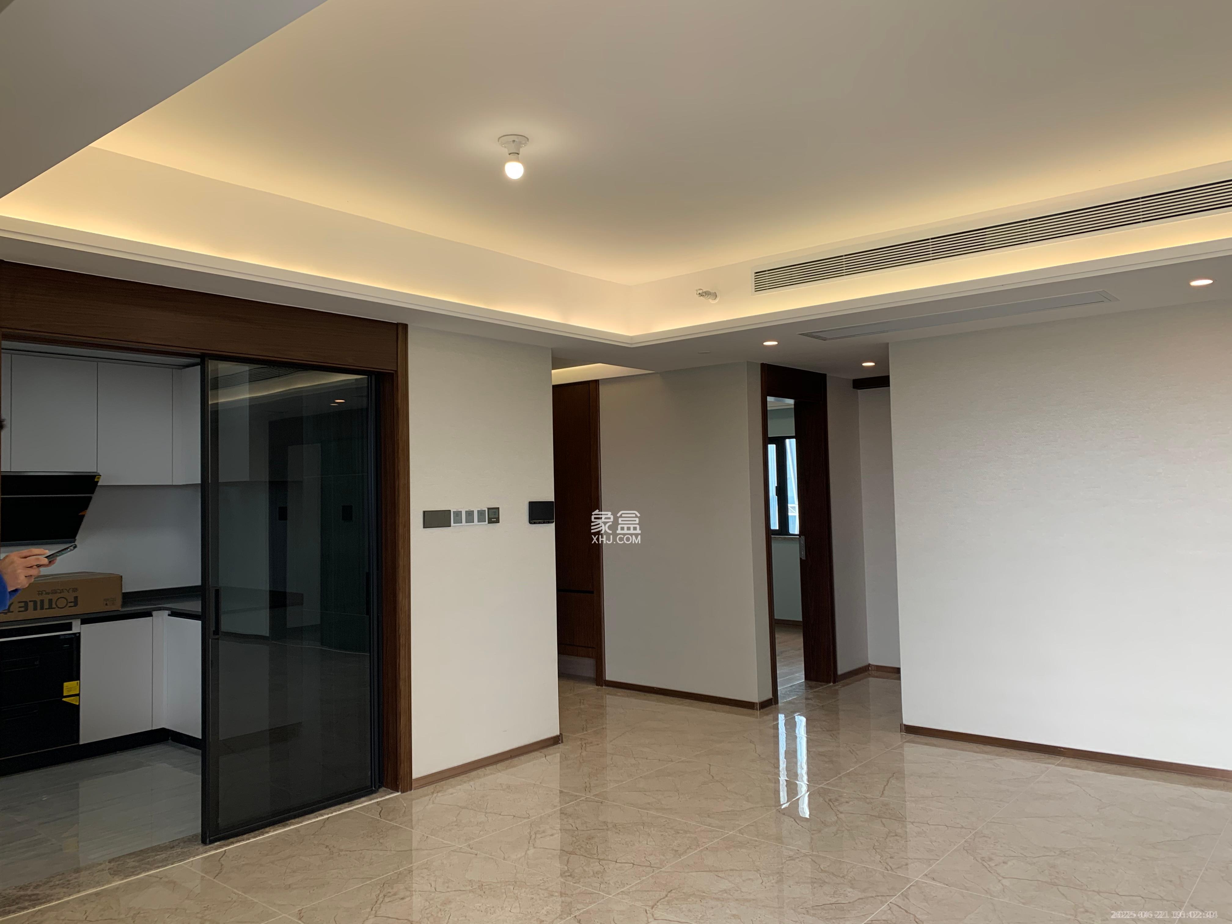 万科里金域滨江 4室2厅2卫 8600.0元/月 万科里金域滨江 4室2厅2卫 8600.0元/月室内图