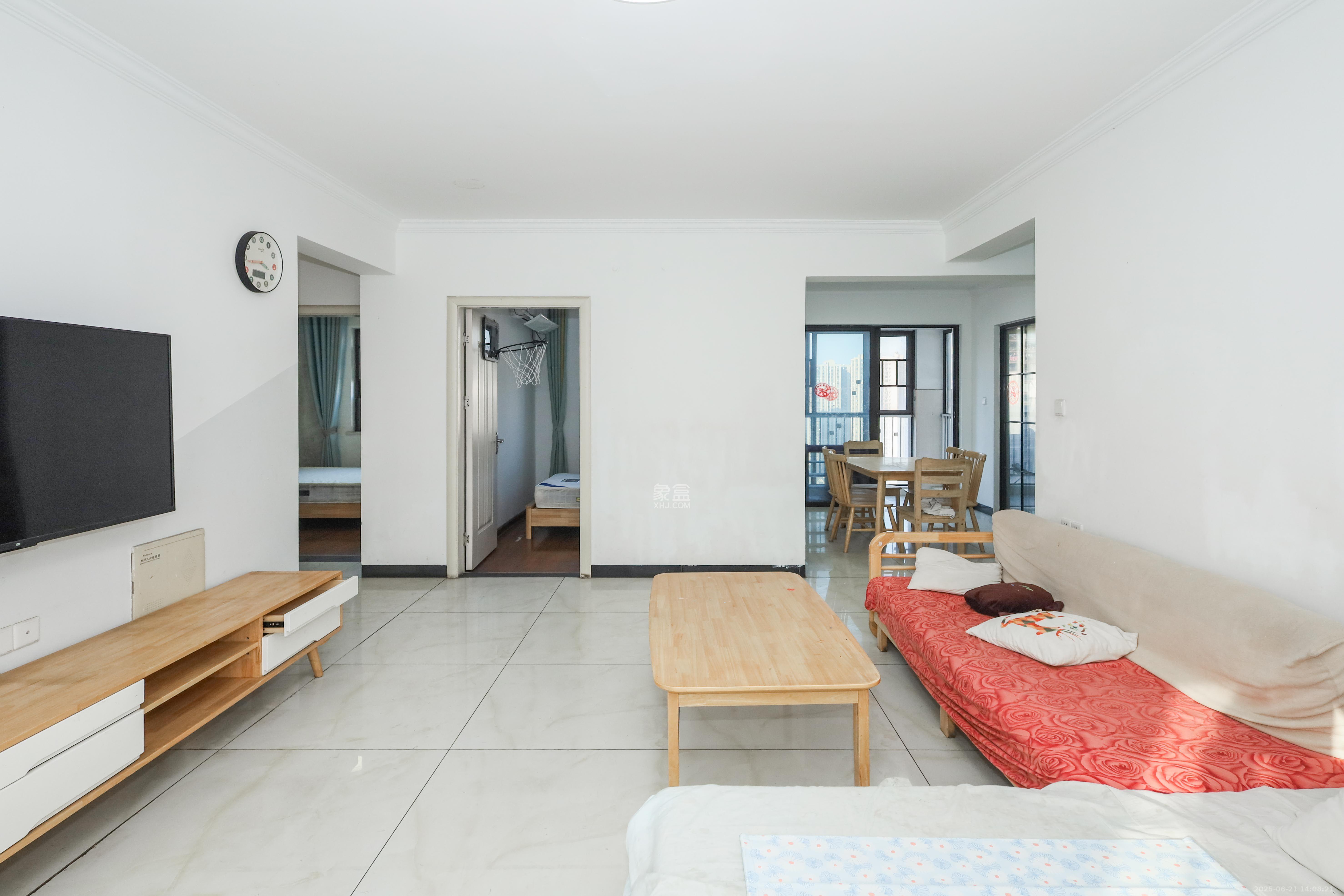 中国铁建梅溪青秀二期 4室2厅2卫 3200.0元/月 中国铁建梅溪青秀二期 4室2厅2卫 3200.0元/月室内图