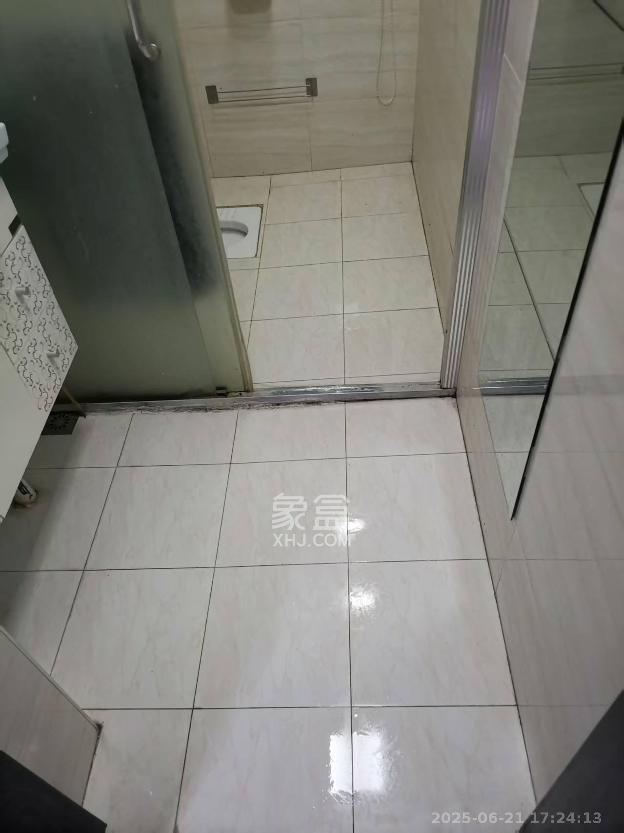 永祺西京  3室2厅2卫   3500.00元/月室内图