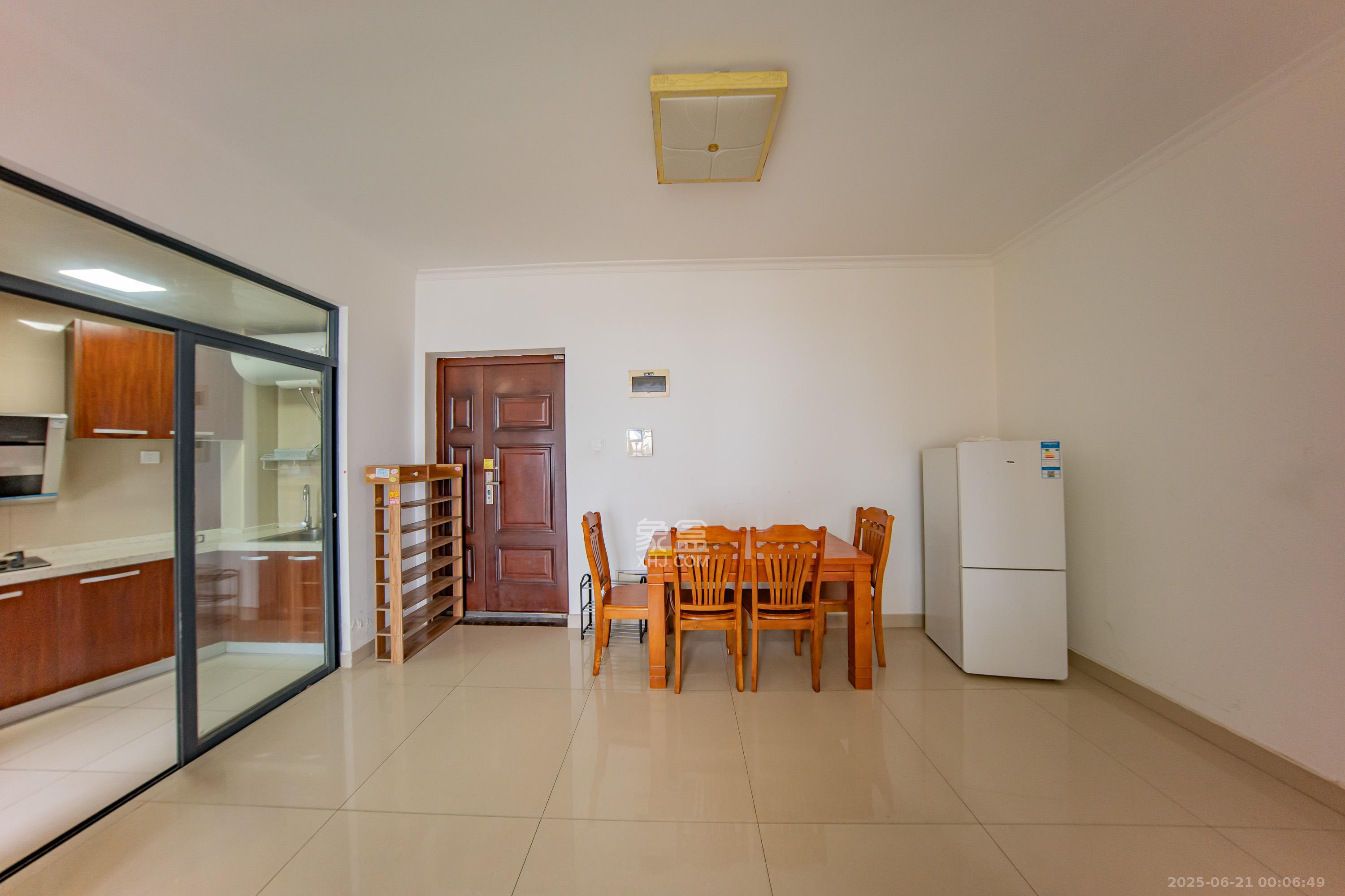 云栖谷 2室2厅1卫 44.0万 云栖谷 2室2厅1卫 44.0万客厅