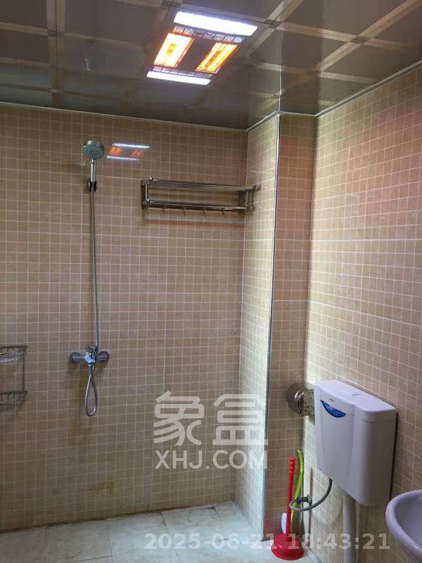 旭辉藏郡（藏郡、旭湘华府)  4室2厅2卫   3500.00元/月室内图