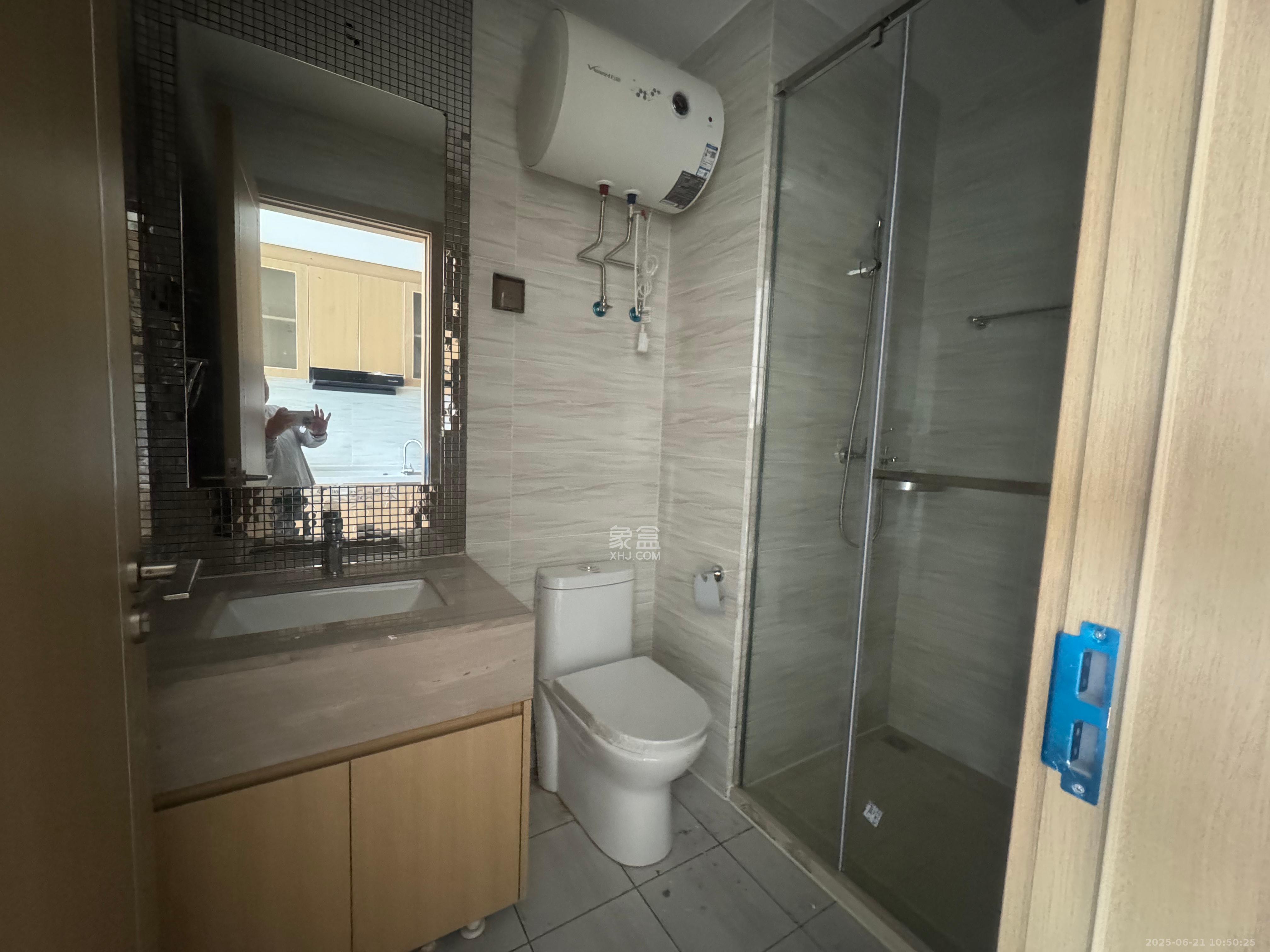 恒大珺悦府 1室1厅1卫 2300.0元/月 恒大珺悦府 1室1厅1卫 2300.0元/月室内图