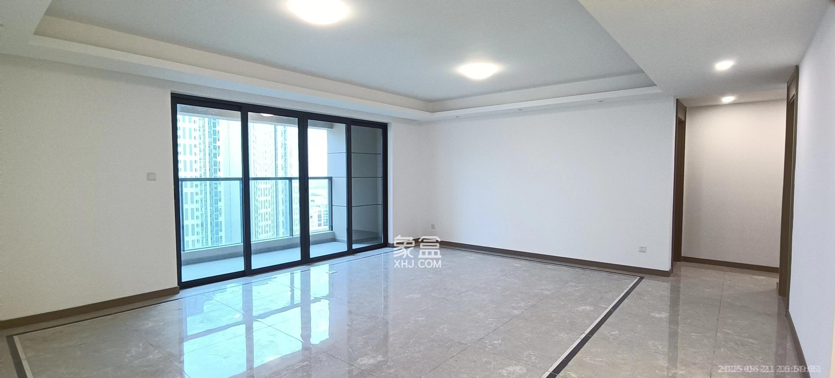 龙湖铂金中心（龙湖春江郦城）  3室1厅1卫    3500.0元/月室内图