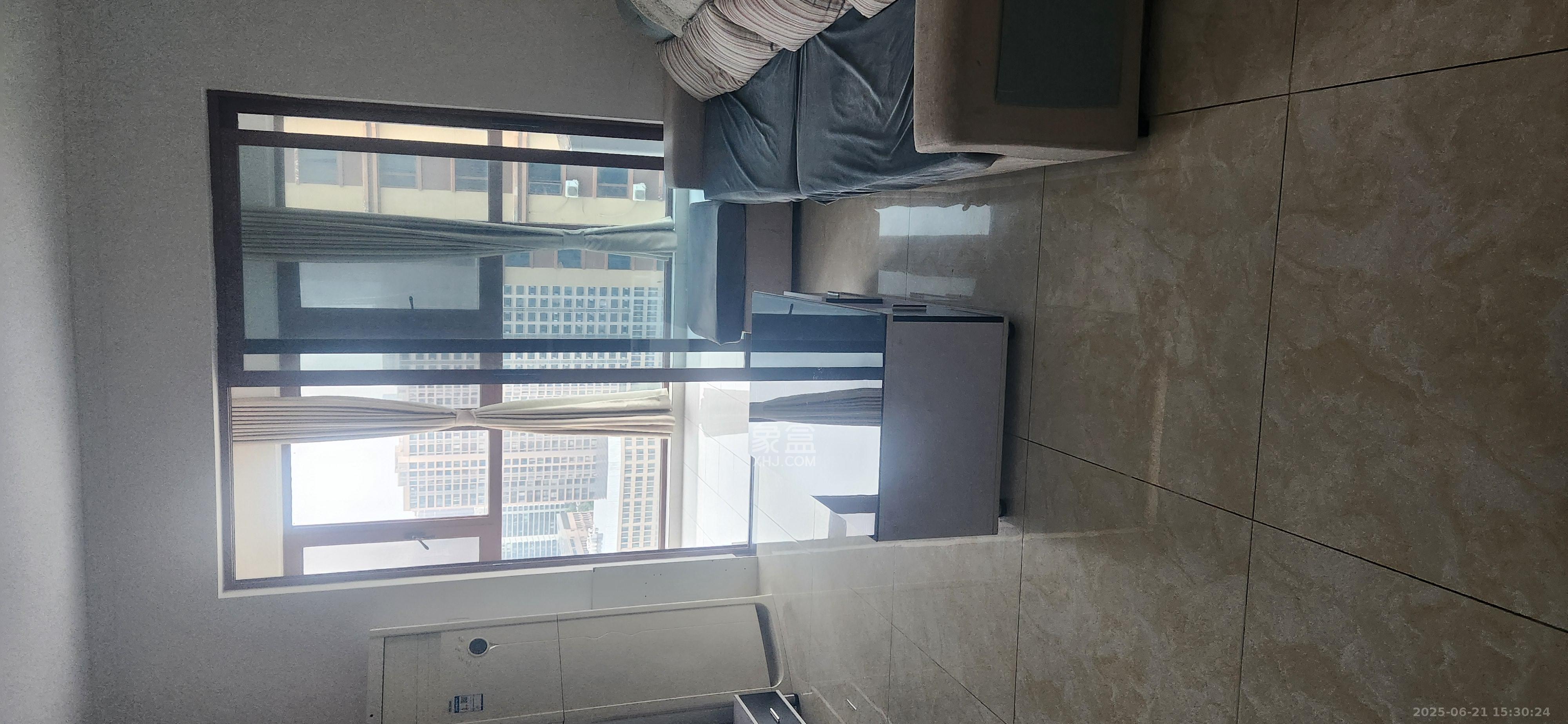 万里时代 3室2厅1卫 2900.0元/月 万里时代 3室2厅1卫 2900.0元/月室内图