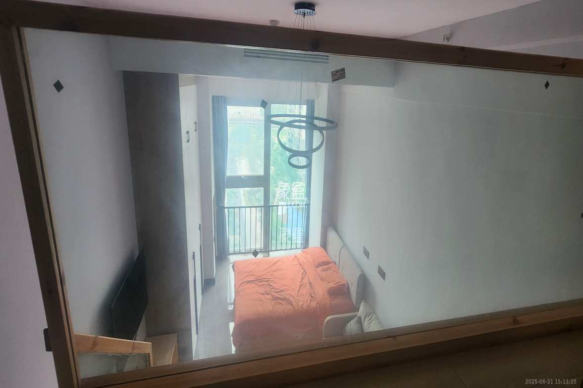 绿地长沙城际空间站(绿地新里佳苑) 1室1厅1卫 2000.0元/月 绿地长沙城际空间站(绿地新里佳苑) 1室1厅1卫 2000.0元/月室内图