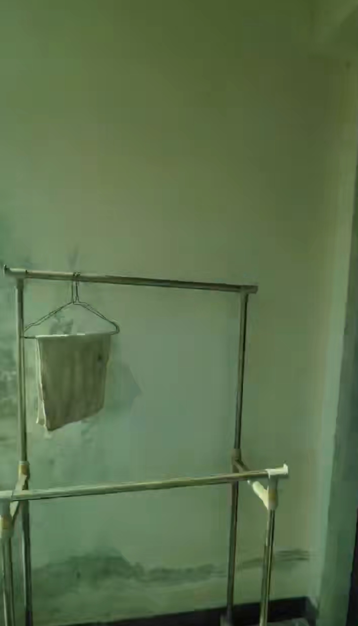 昌茂花园  1室1厅1卫   46.00万客厅