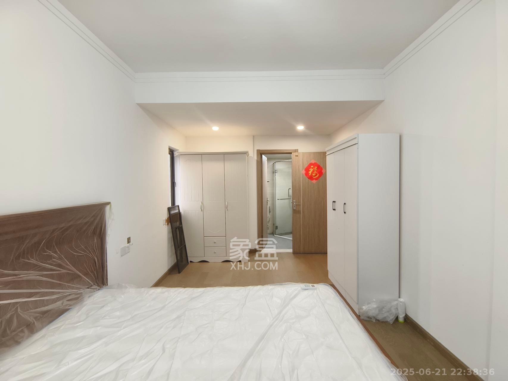 美的翰城 3室2厅2卫 2000.0元/月 美的翰城 3室2厅2卫 2000.0元/月室内图