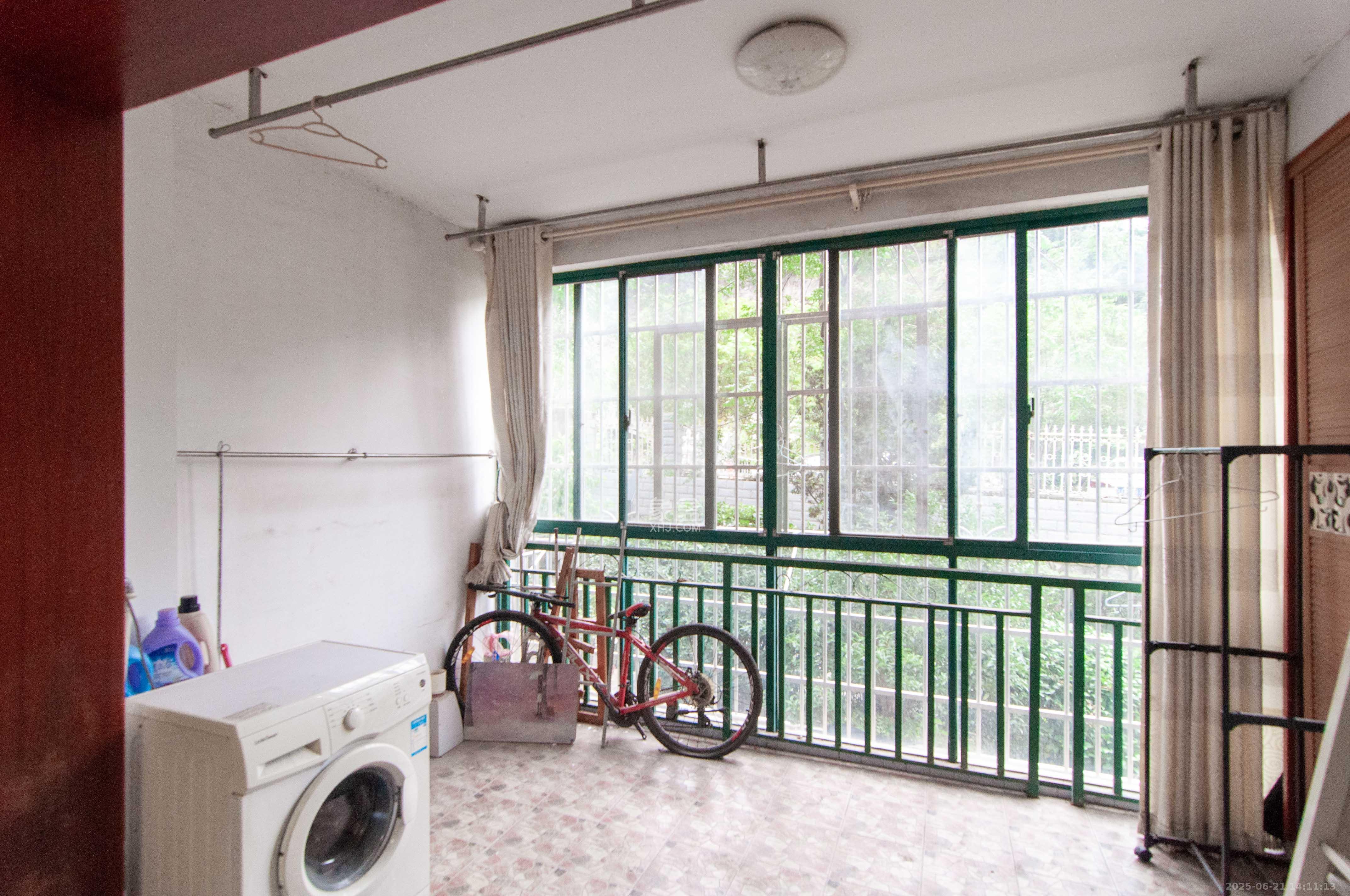 望兴景园一期  3室2厅1卫    86.0万其他