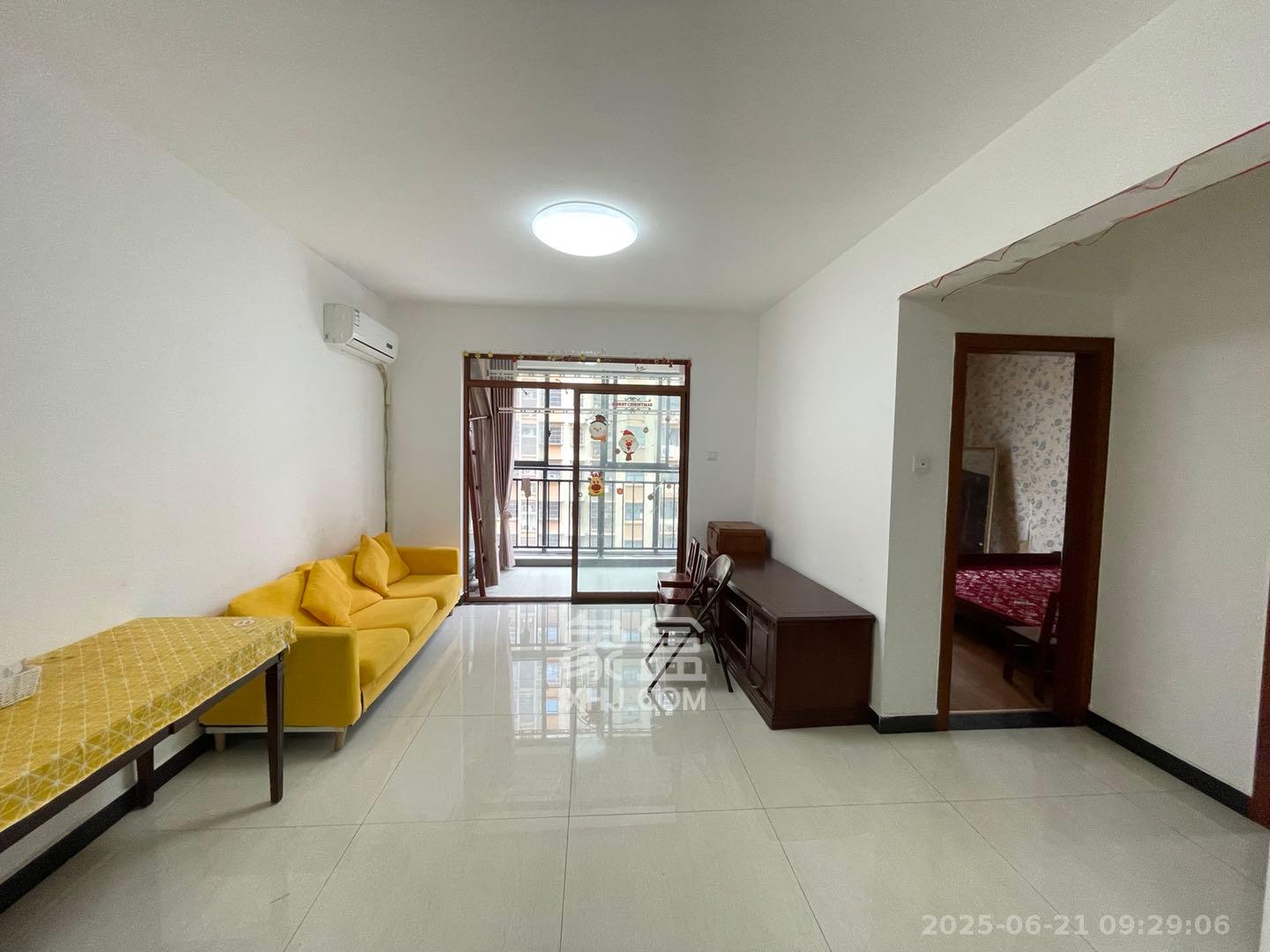 安泰嘉园(湘府邻伴) 2室2厅1卫 2000.0元/月 安泰嘉园(湘府邻伴) 2室2厅1卫 2000.0元/月室内图