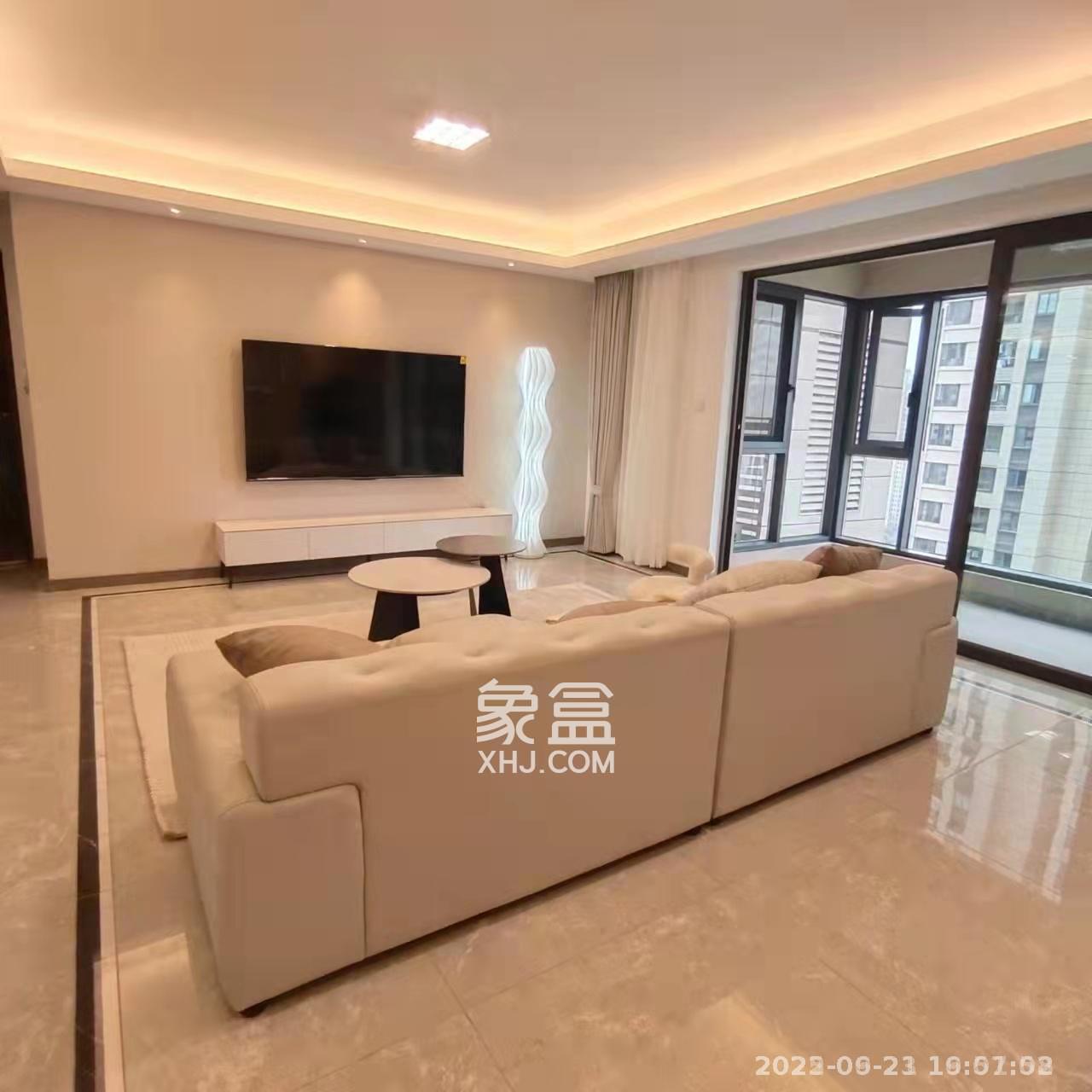 龙湖铂金中心（龙湖春江郦城）  3室2厅1卫    5200.0元/月室内图