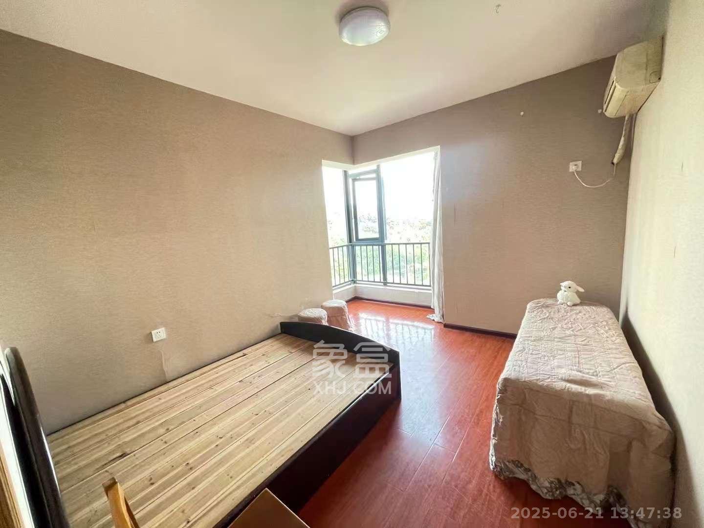 北京御园一二期（国泰嘉园）  4室2厅2卫    2600.0元/月室内图