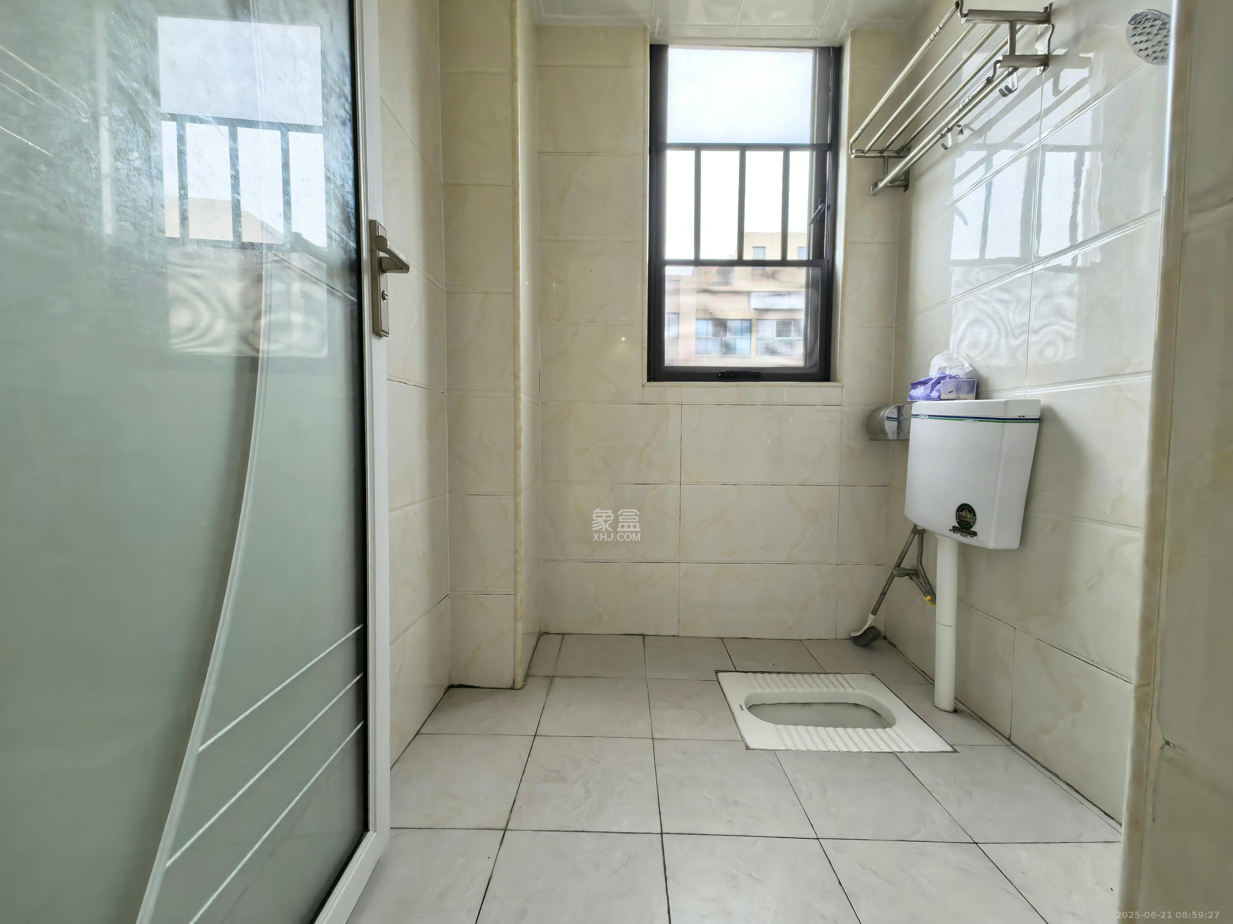 雨花公馆(紫苔名苑) 3室2厅1卫 2500.0元/月 雨花公馆(紫苔名苑) 3室2厅1卫 2500.0元/月室内图