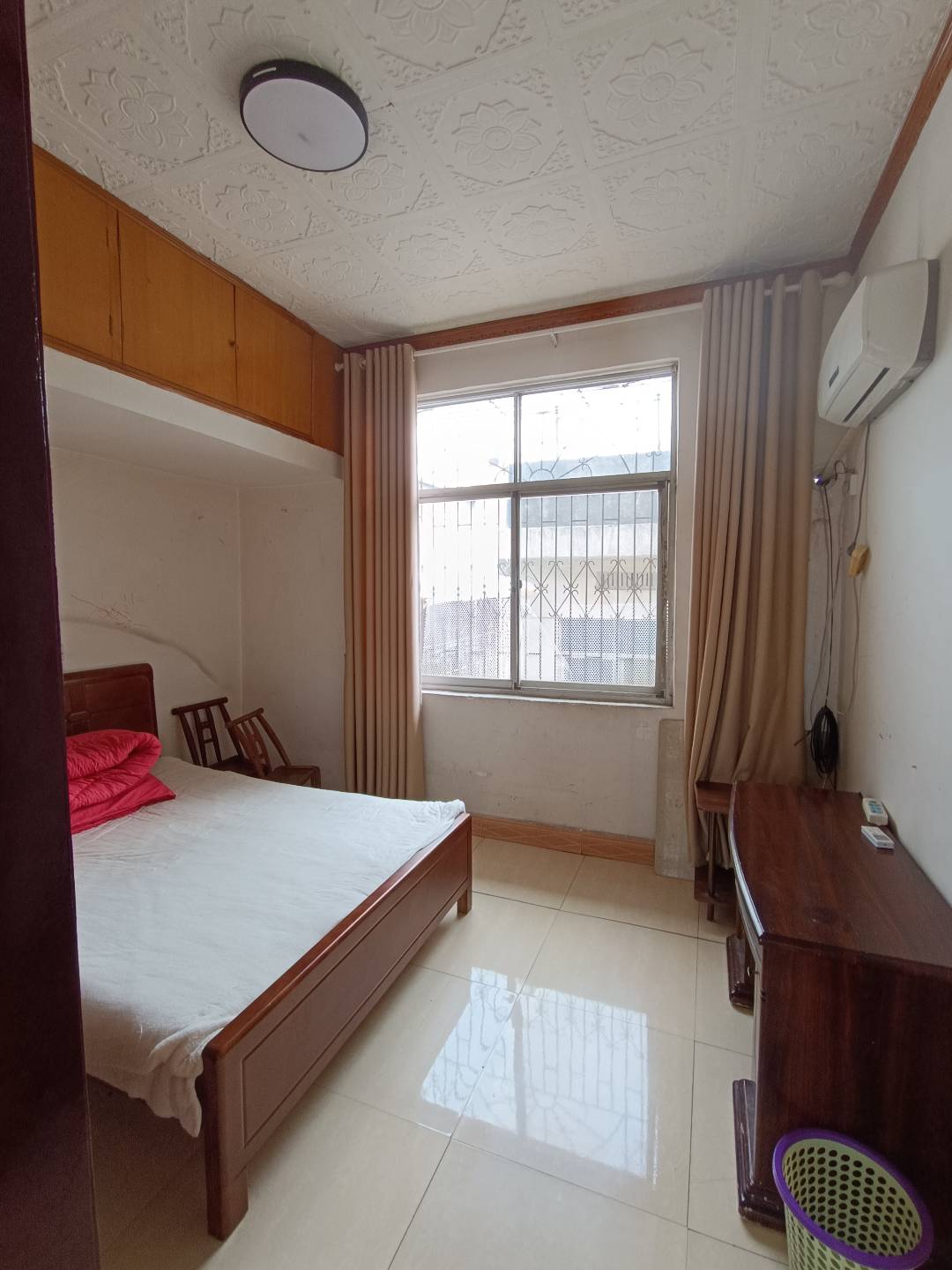 张家界公安局宿舍  3室2厅1卫    1000.0元/月 张家界公安局宿舍  3室2厅1卫    1000.0元/月室内图