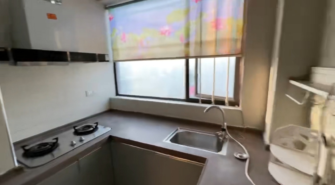 龙泰上品 1室1厅1卫 700.0元/月 龙泰上品 1室1厅1卫 700.0元/月室内图