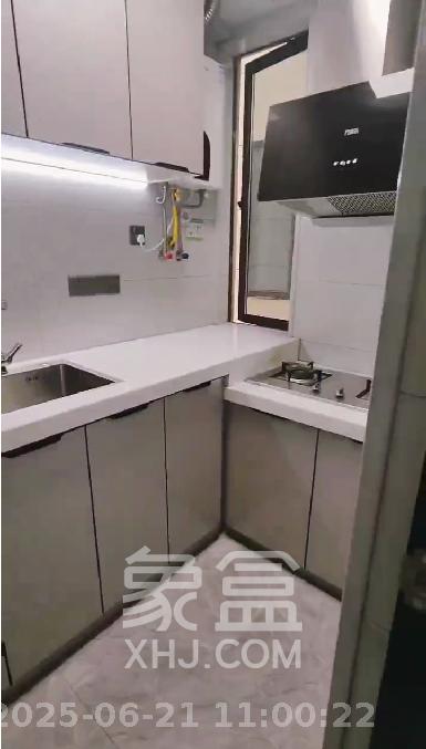 长房明宸府  2室1厅1卫   2100.00元/月室内图