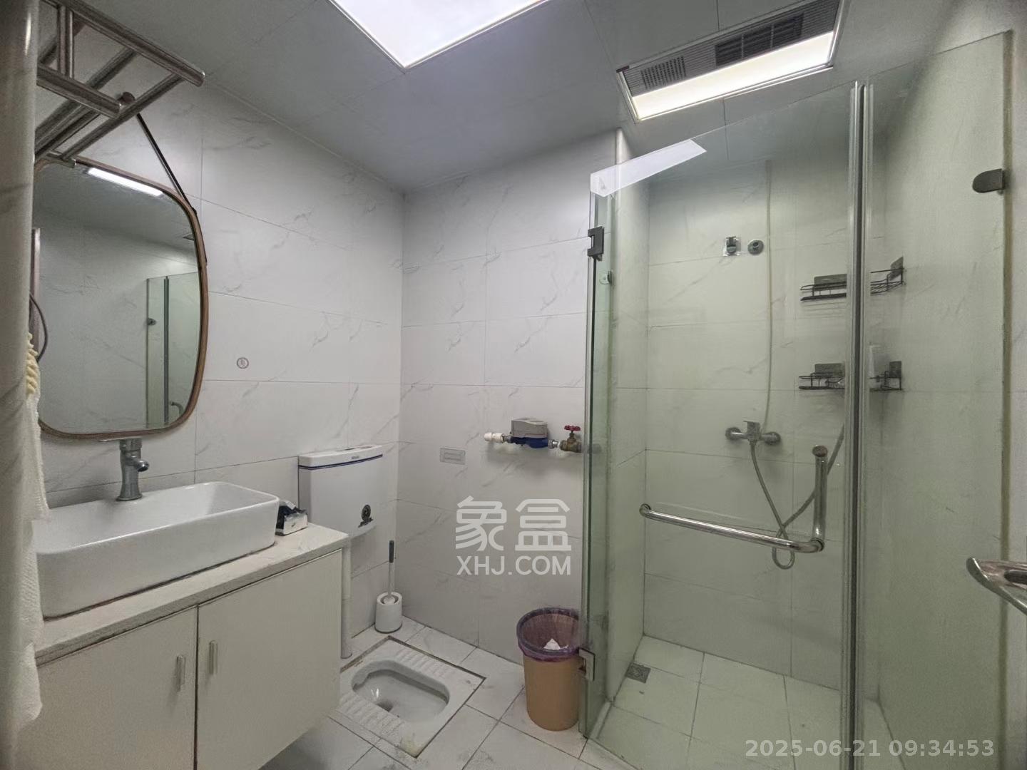 荣悦台  1室1厅1卫   2200.00元/月室内图