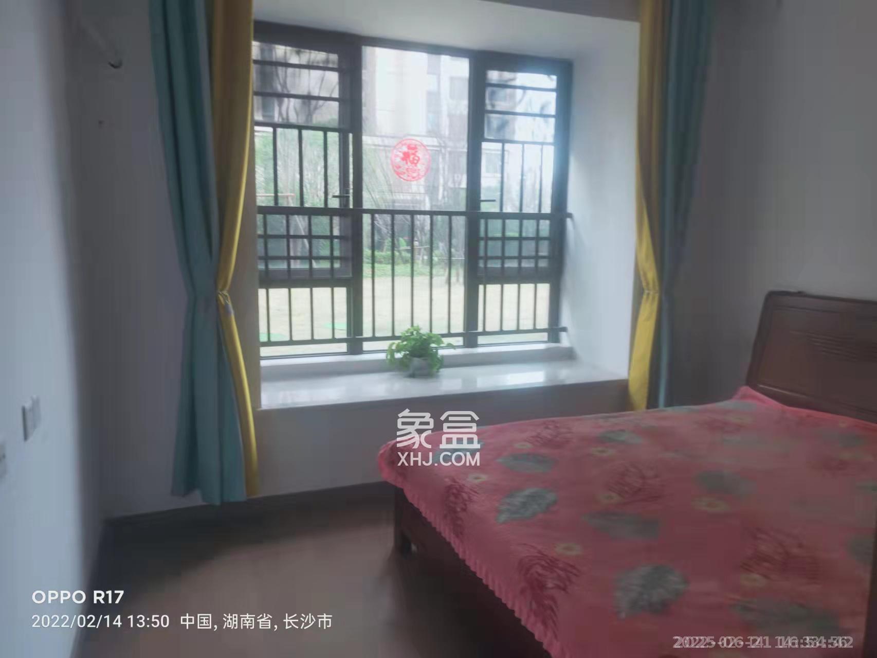 龙湖铂金中心(龙湖春江郦城)  3室2厅2卫    4300.0元/月 龙湖铂金中心(龙湖春江郦城)  3室2厅2卫    4300.0元/月室内图