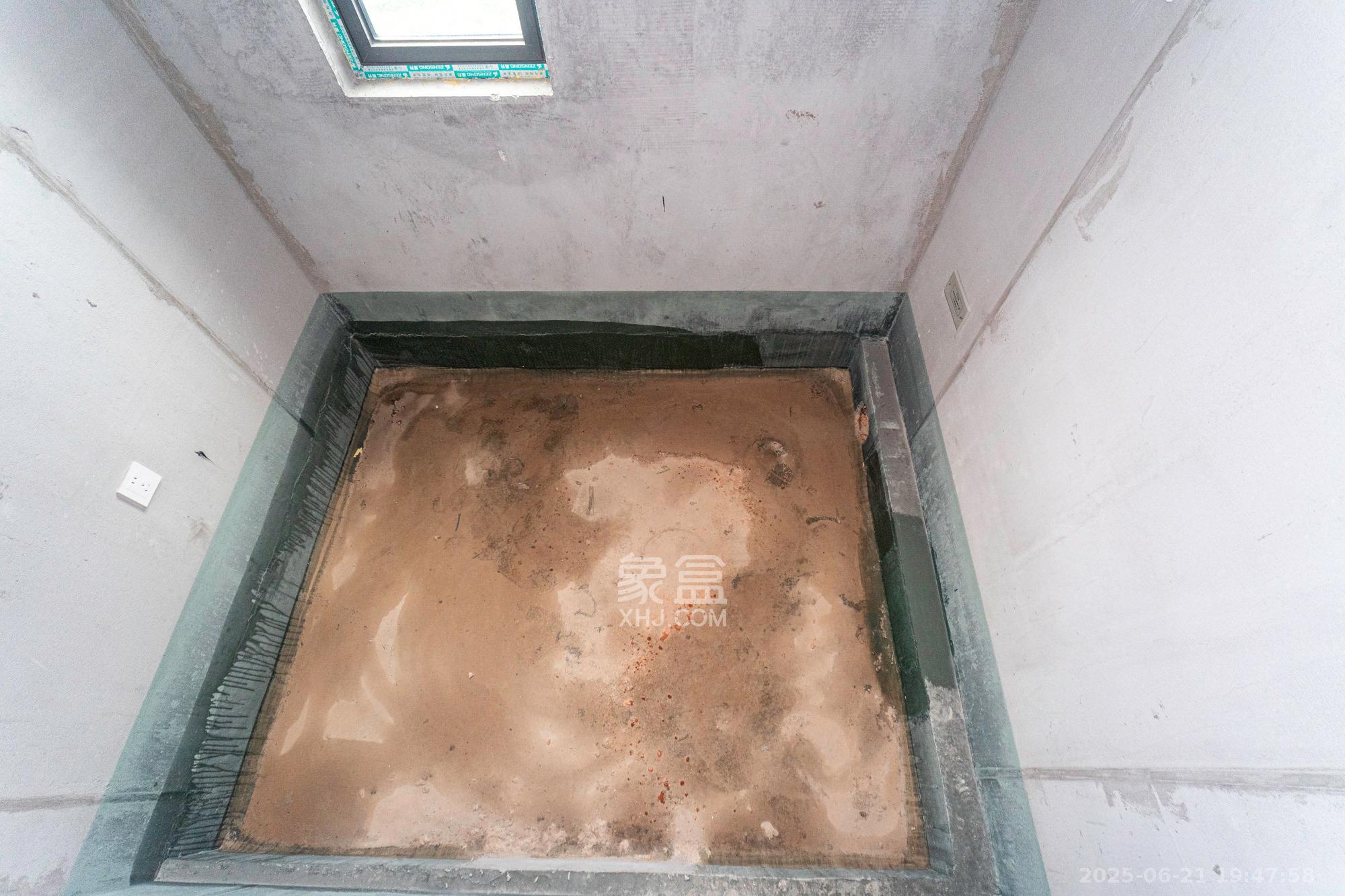 和顺府  4室2厅2卫    101.8万 和顺府  4室2厅2卫    101.8万卫生间