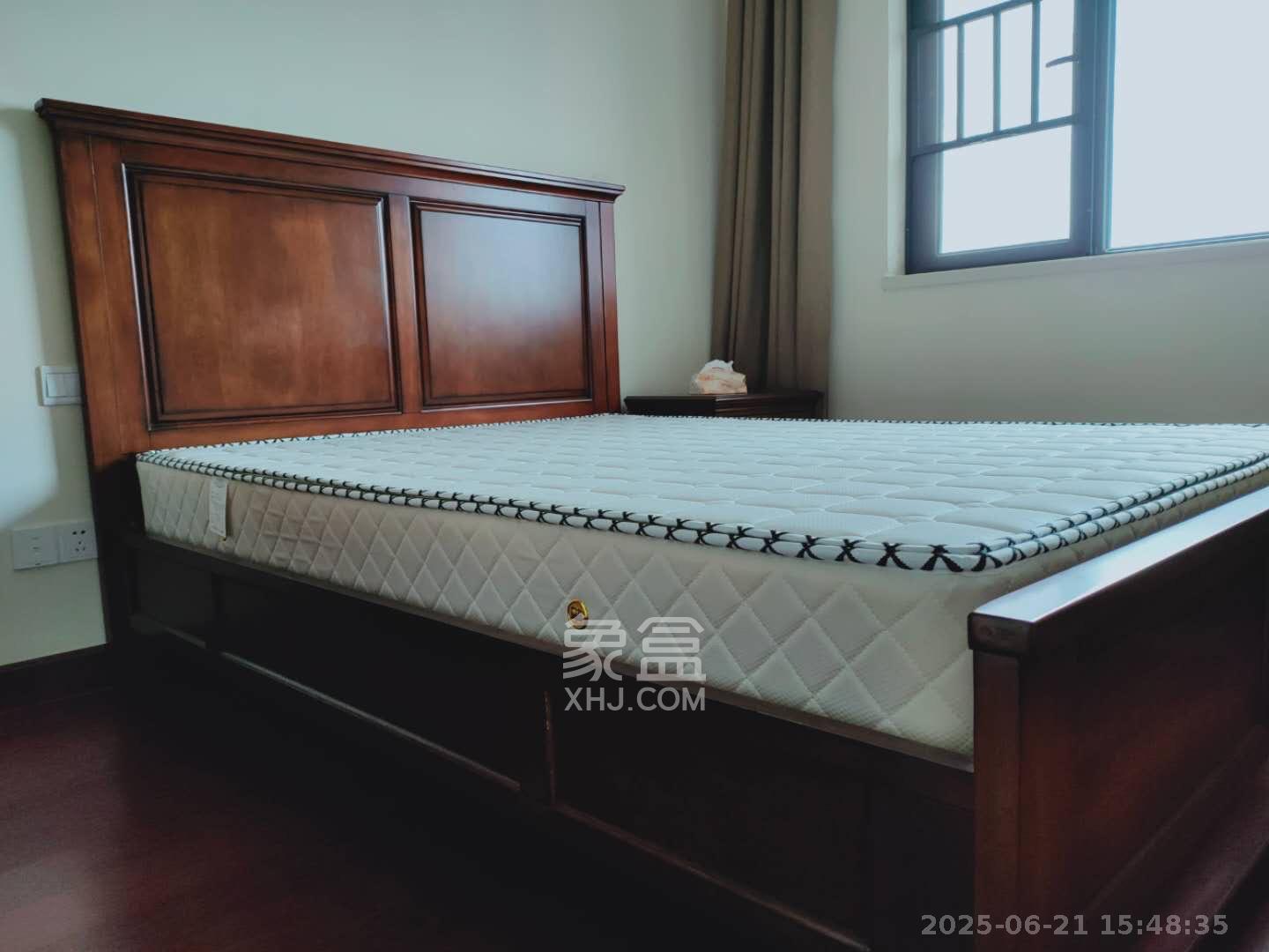 恒大翡翠华庭 3室2厅2卫 2300.0元/月 恒大翡翠华庭 3室2厅2卫 2300.0元/月室内图