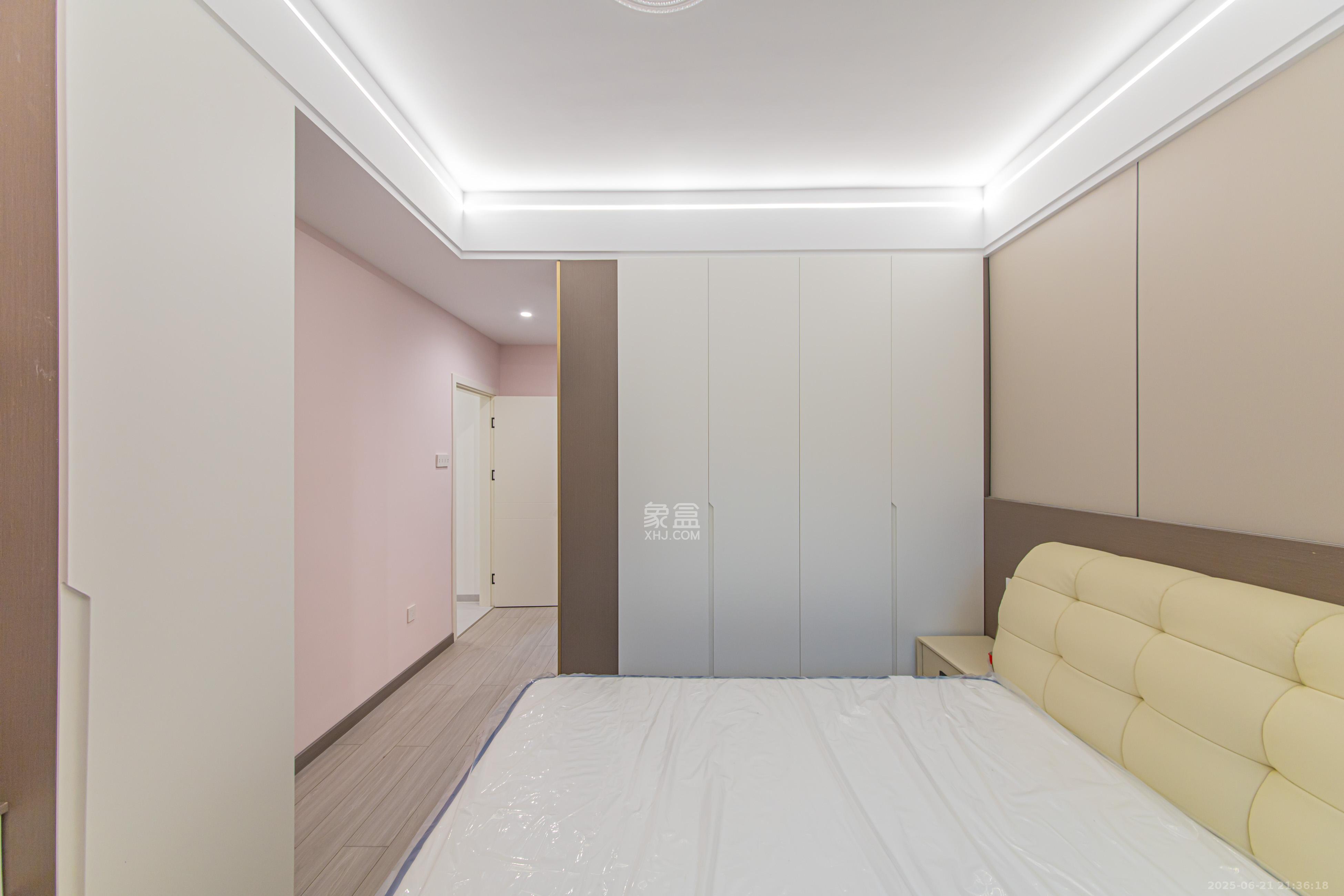 北辰中央公园E区 4室2厅2卫 155.0万 北辰中央公园E区 4室2厅2卫 155.0万卧室