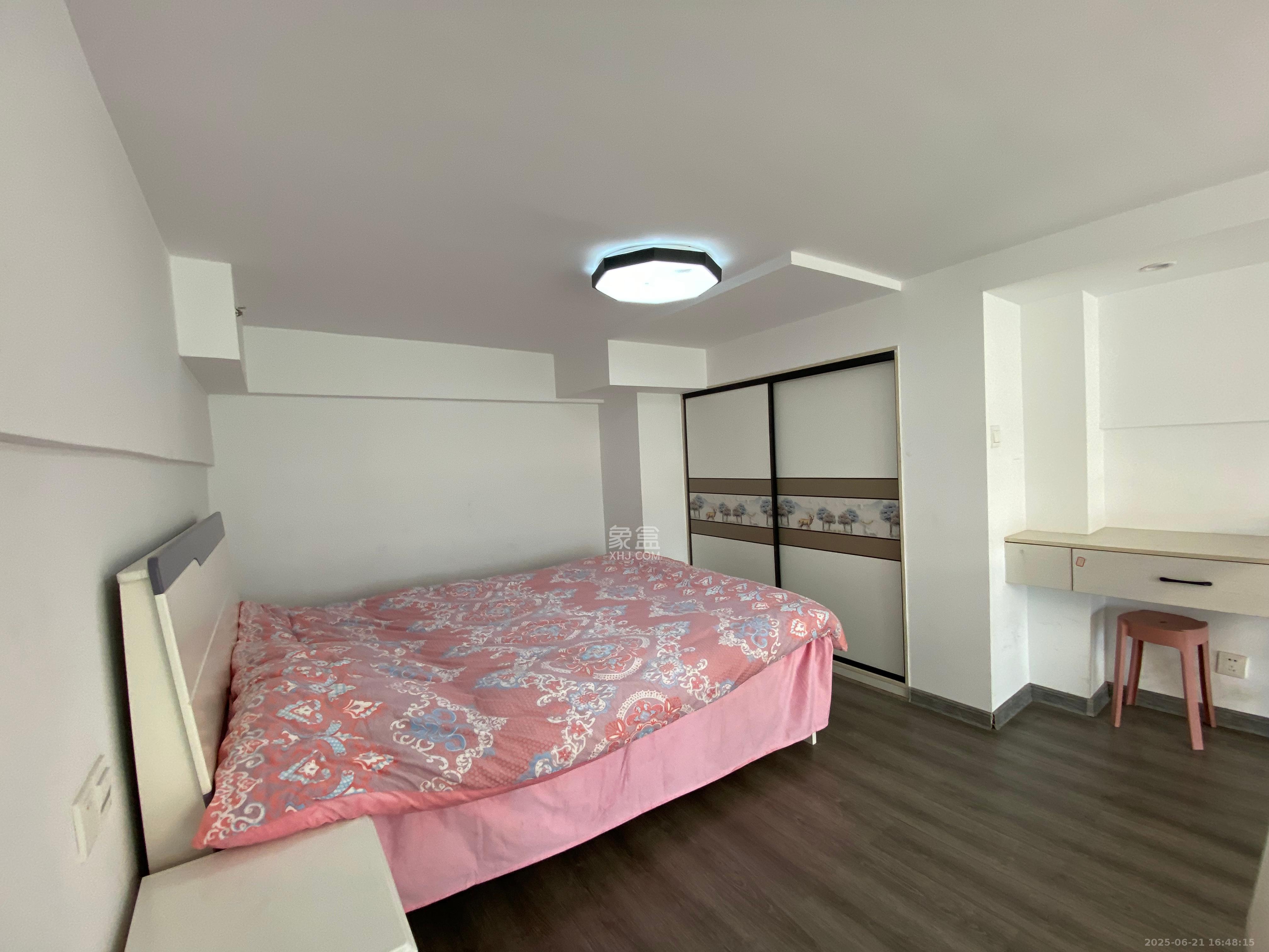 金地铂悦 1室1厅1卫 1600.0元/月 金地铂悦 1室1厅1卫 1600.0元/月室内图