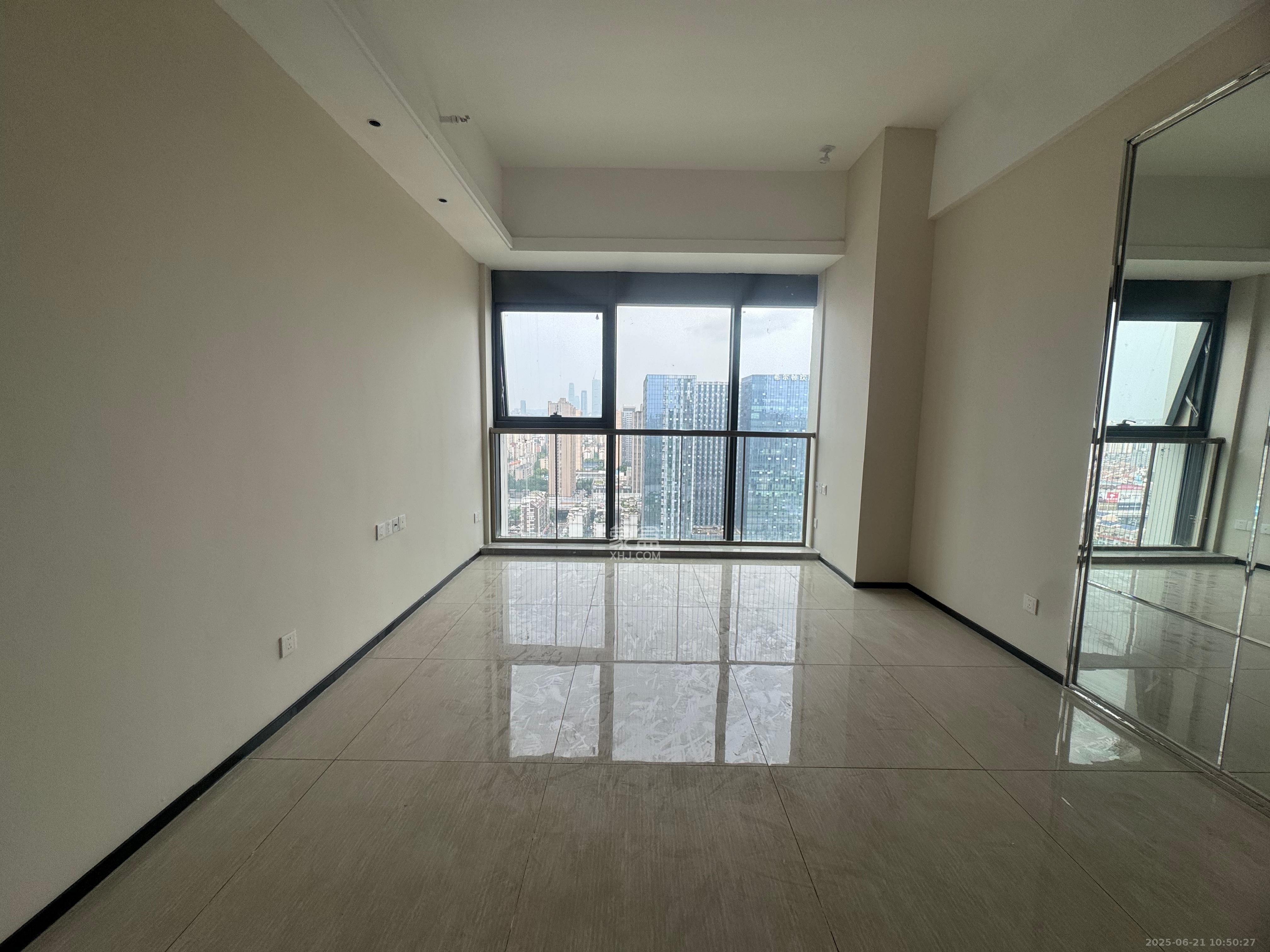 恒大珺悦府 1室1厅1卫 2300.0元/月 恒大珺悦府 1室1厅1卫 2300.0元/月室内图