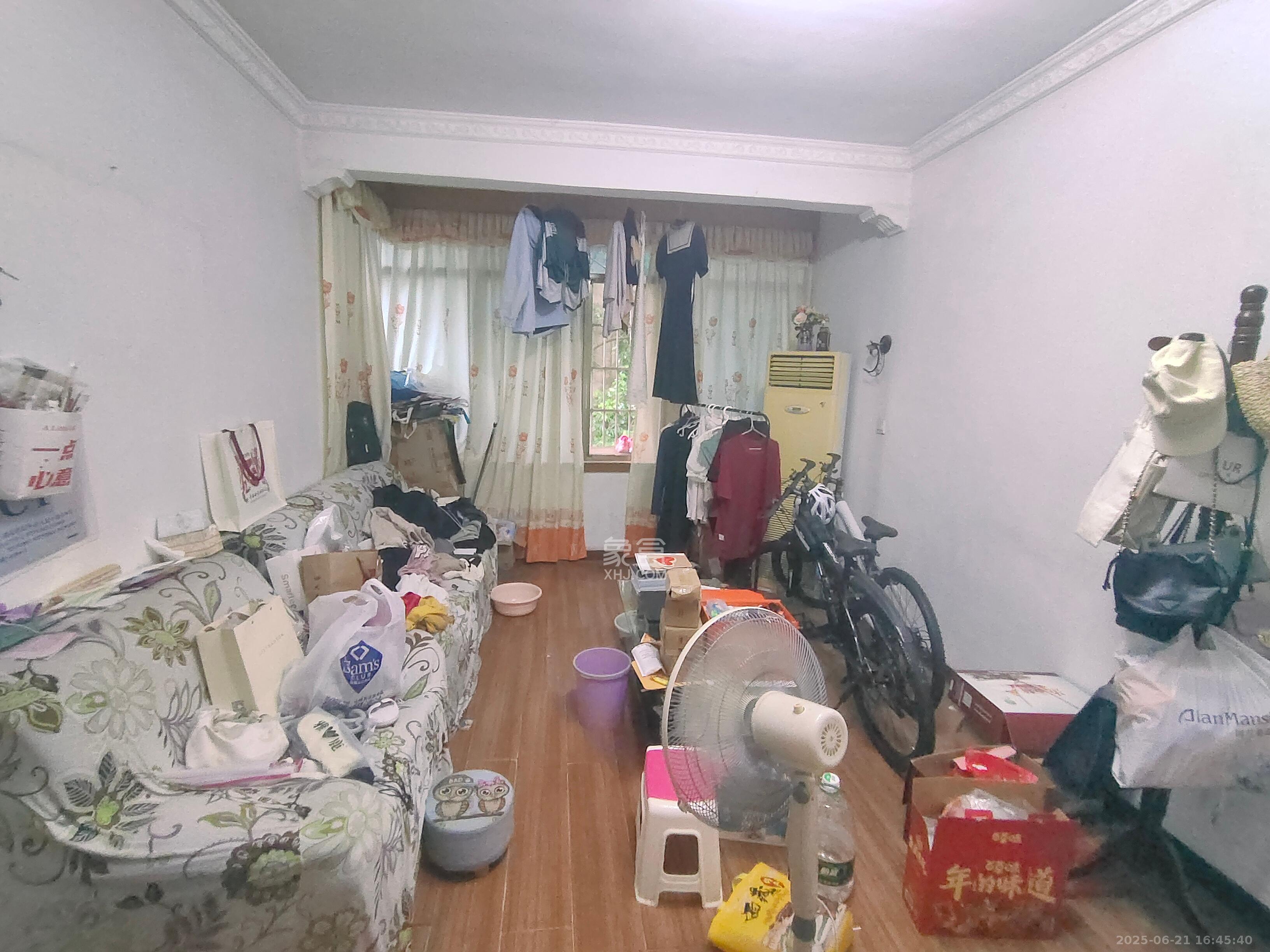 木材厂宿舍（南湖医院对面）  1室1厅1卫   1400.00元/月