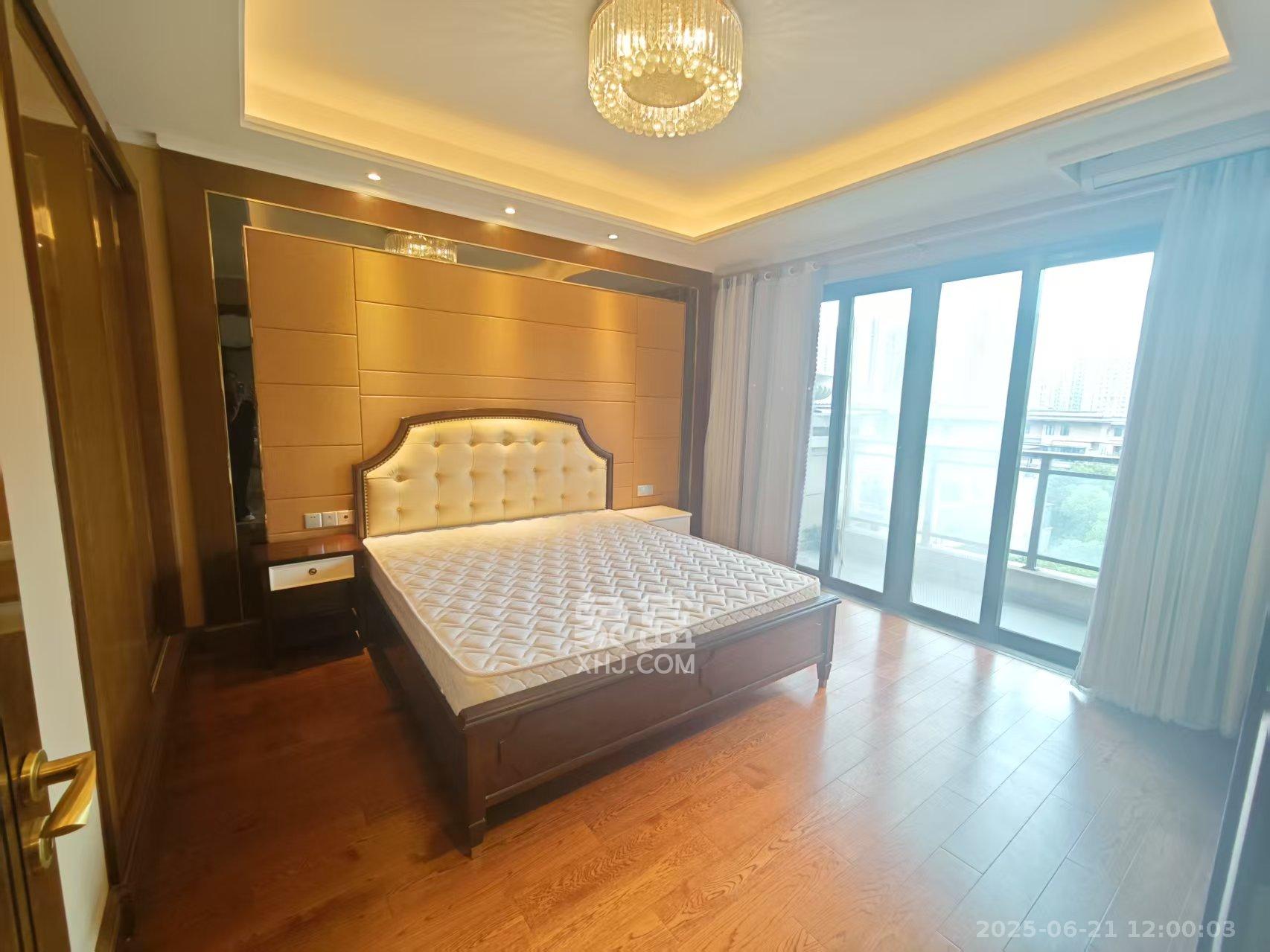 恒大御景天下城一期  3室2厅1卫    2900.0元/月 恒大御景天下城一期  3室2厅1卫    2900.0元/月室内图