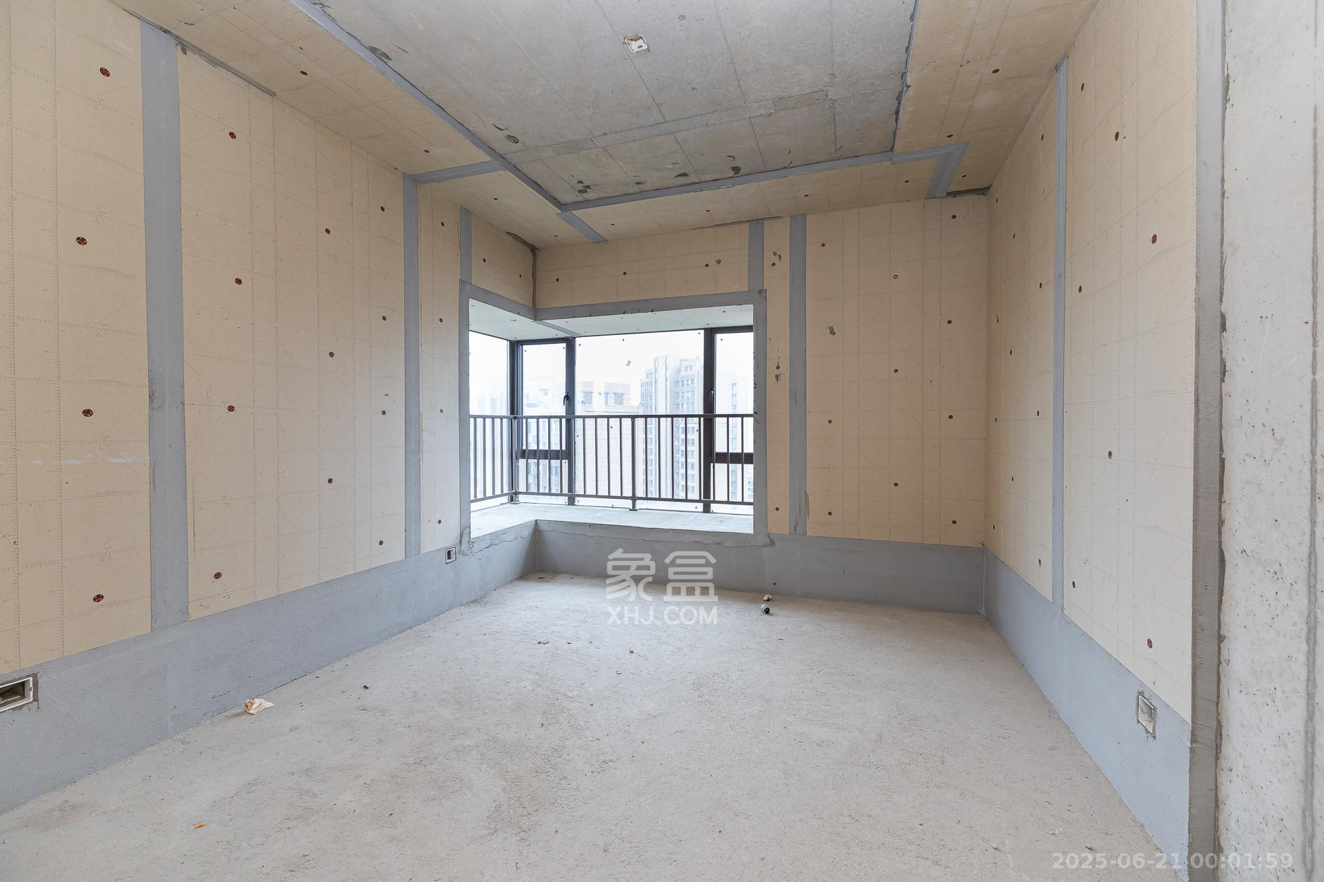 润和湘江天地D区 4室2厅2卫 139.0万 润和湘江天地D区 4室2厅2卫 139.0万卧室