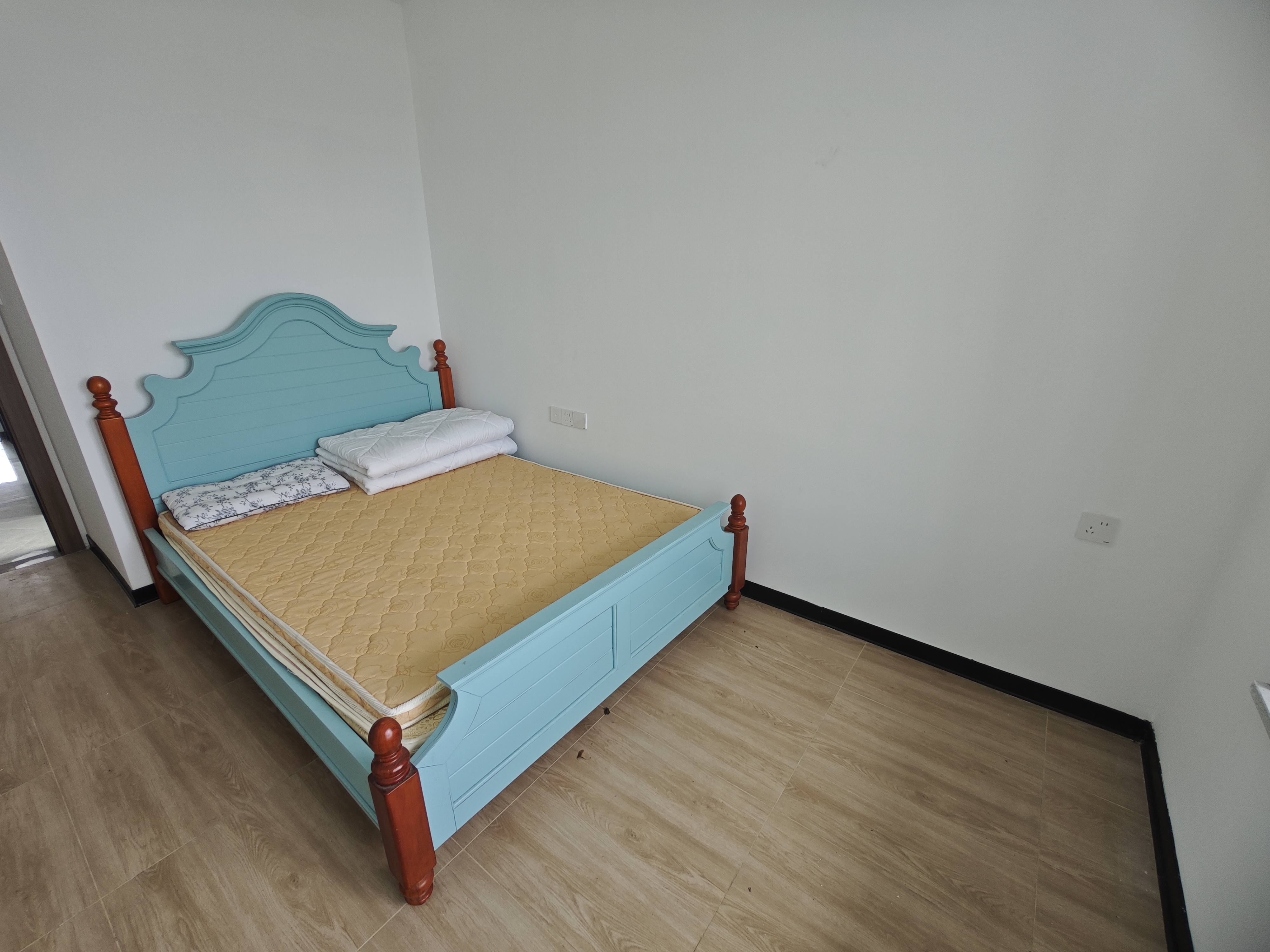 电白雅居 1室1厅1卫 1600.0元/月 电白雅居 1室1厅1卫 1600.0元/月室内图