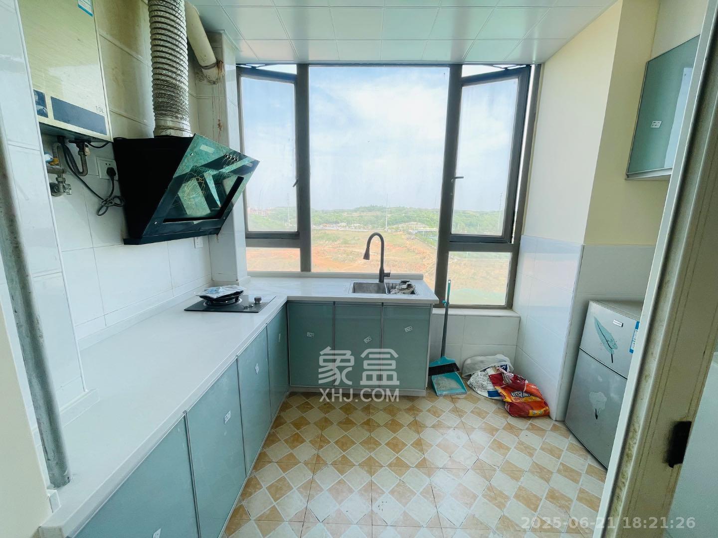 怡海星城 1室1厅1卫 900.0元/月 怡海星城 1室1厅1卫 900.0元/月室内图