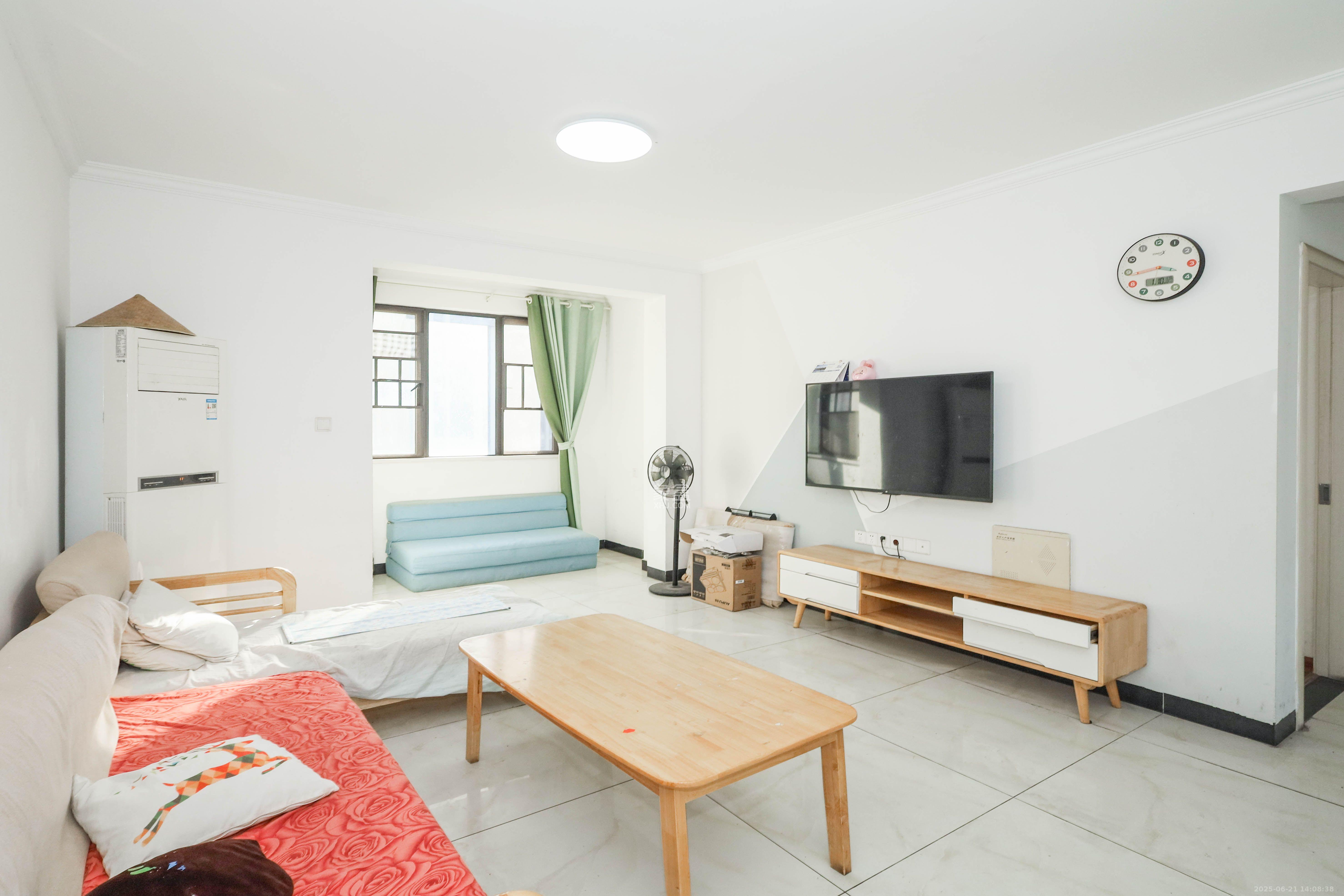 中国铁建梅溪青秀二期  4室2厅2卫    3200.0元/月室内图