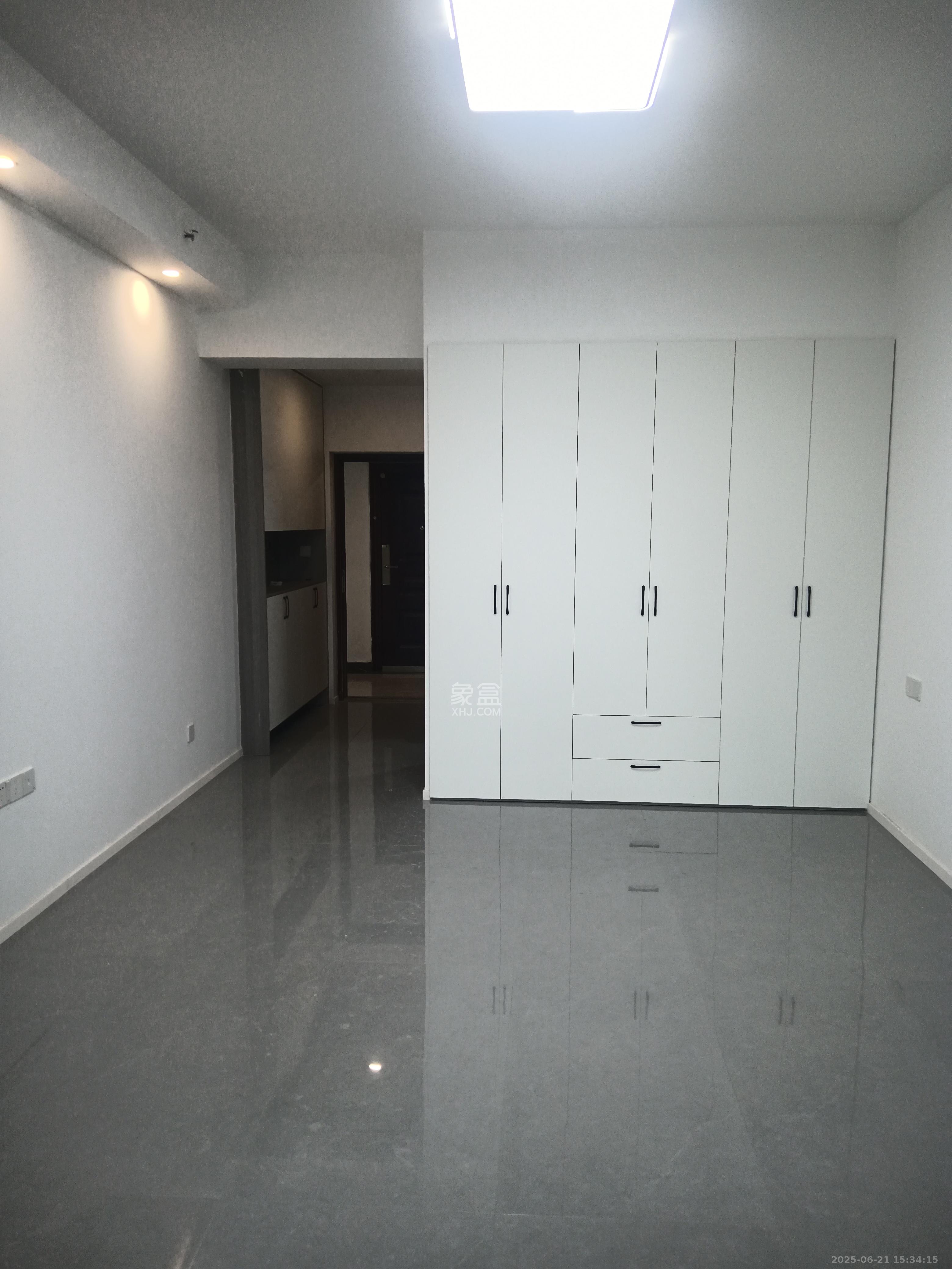 中建嘉和城  2室1厅1卫   1600.00元/月室内图