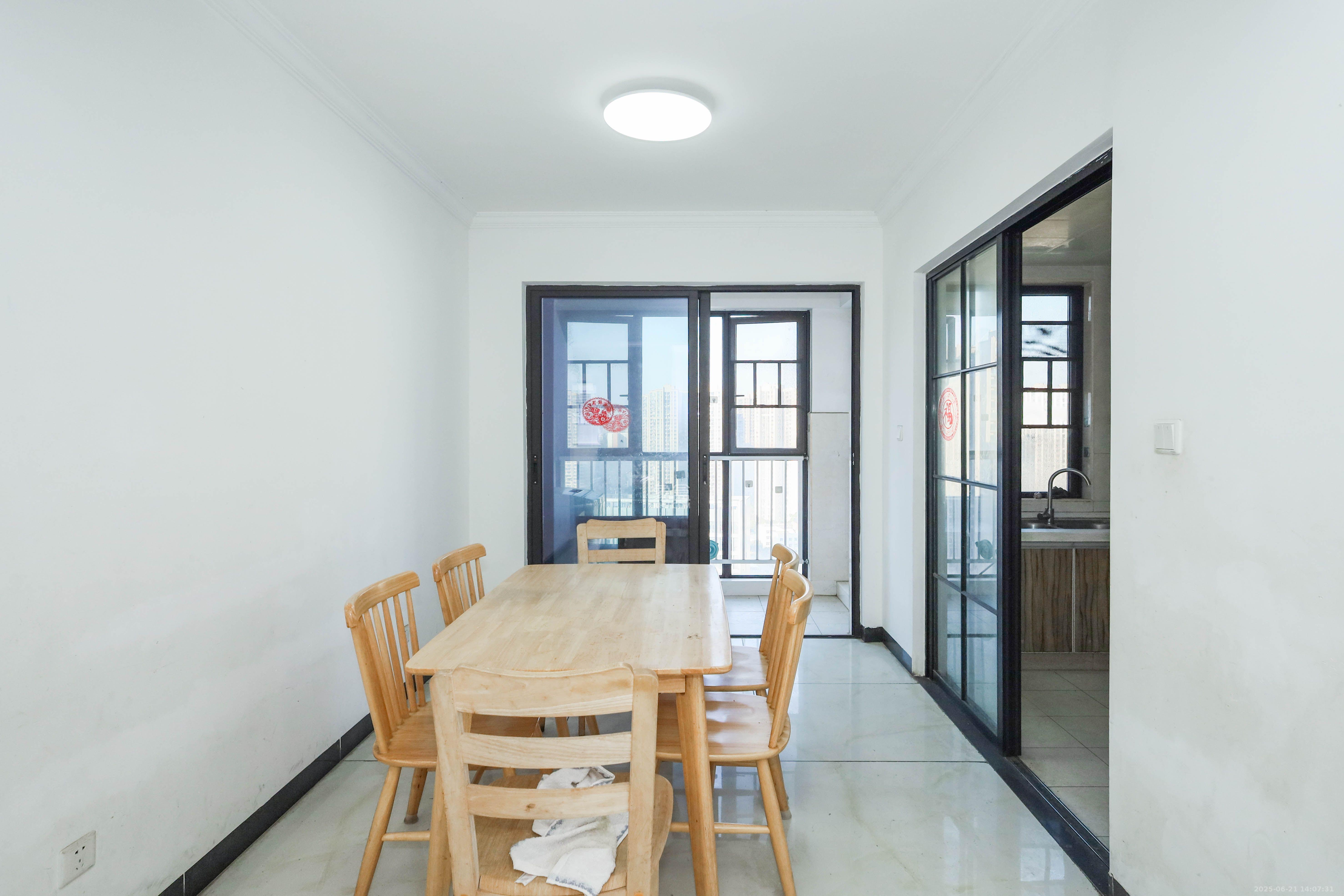 中国铁建梅溪青秀二期 4室2厅2卫 3200.0元/月 中国铁建梅溪青秀二期 4室2厅2卫 3200.0元/月室内图