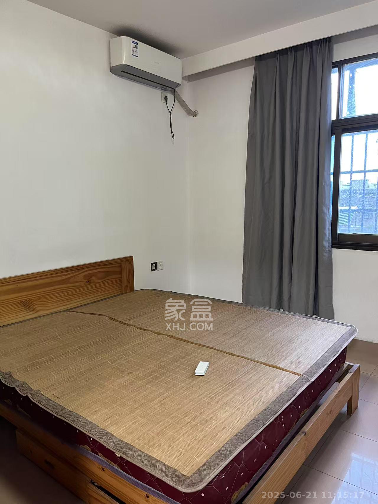 中建五局信和苑三区 2室1厅1卫 1200.0元/月 中建五局信和苑三区 2室1厅1卫 1200.0元/月室内图