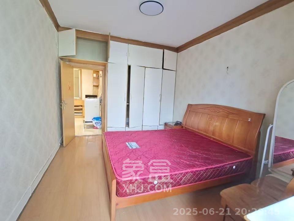 省政府五所 2室1厅1卫 2800.0元/月 省政府五所 2室1厅1卫 2800.0元/月室内图