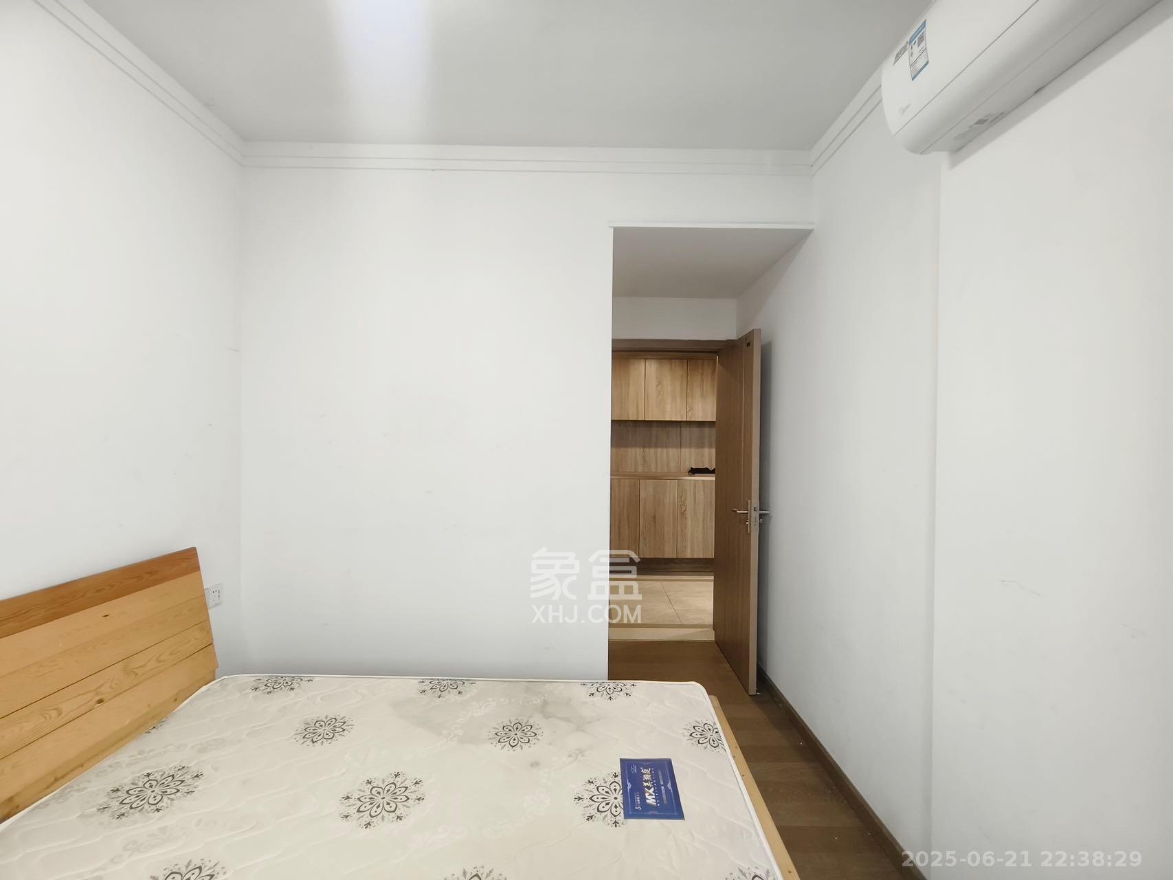 美的翰城 3室2厅2卫 2000.0元/月 美的翰城 3室2厅2卫 2000.0元/月室内图