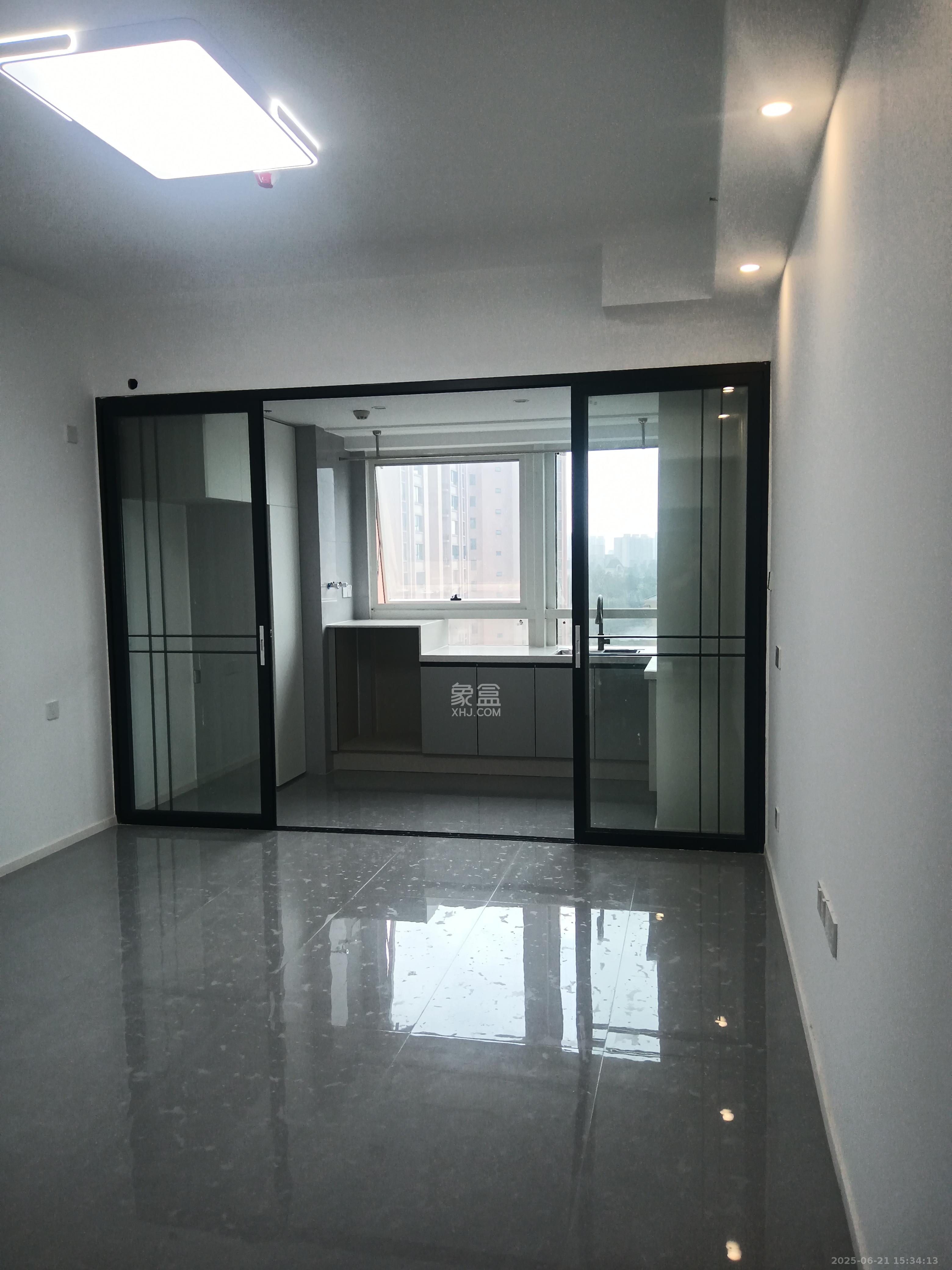 中建嘉和城  2室1厅1卫    1600.0元/月