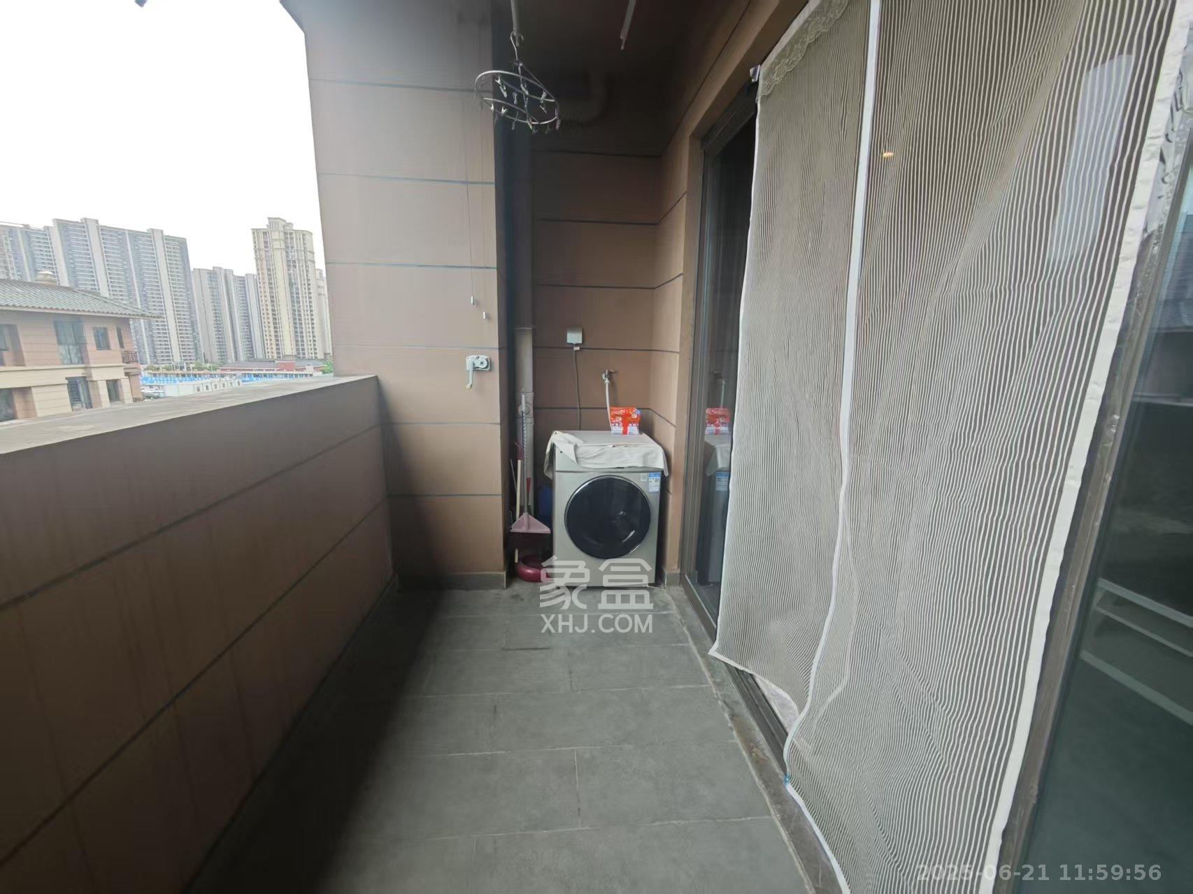 恒大御景天下城一期  3室2厅1卫    2900.0元/月 恒大御景天下城一期  3室2厅1卫    2900.0元/月室内图