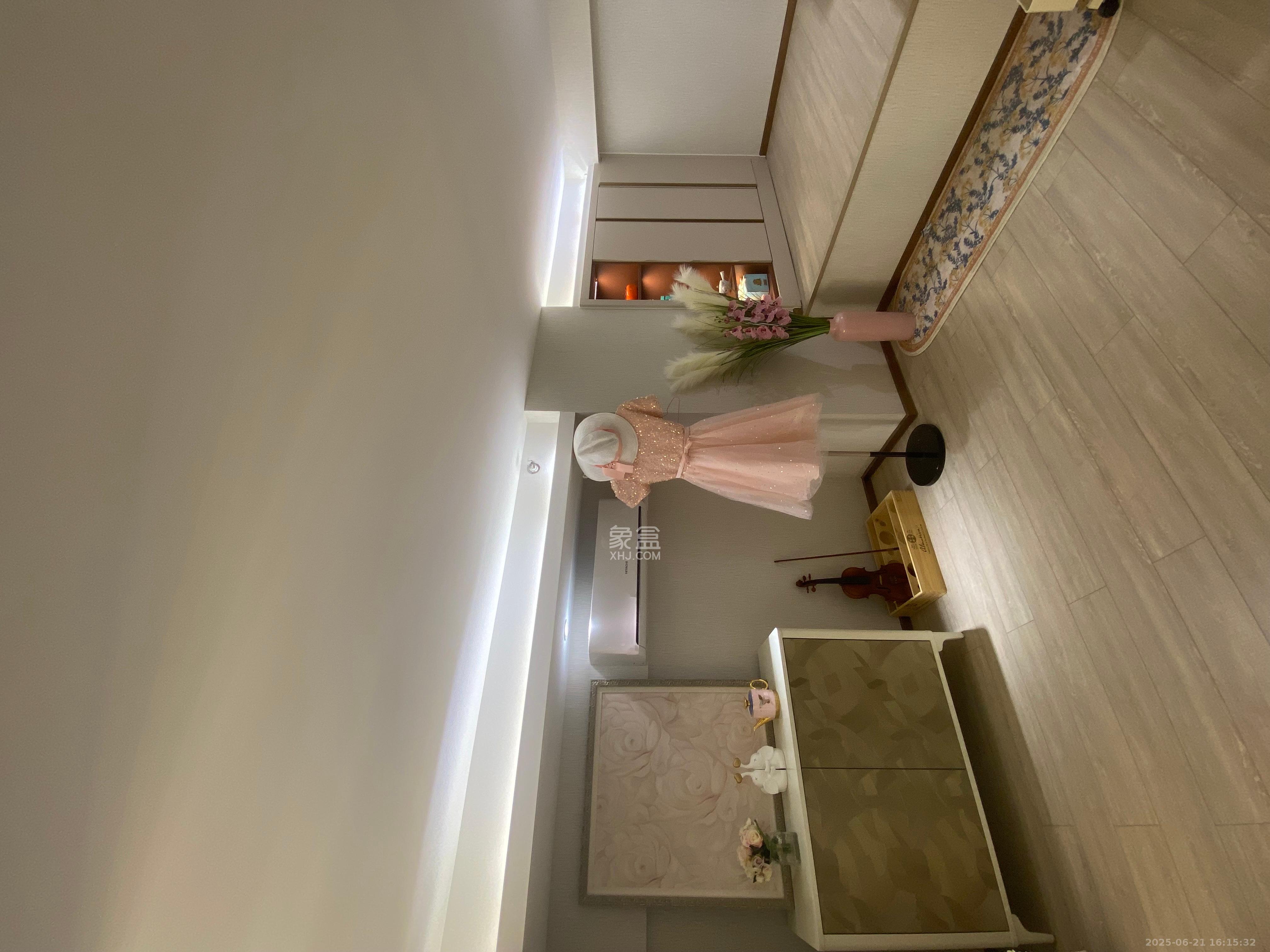华远华时代  3室2厅2卫   4800.00元/月室内图