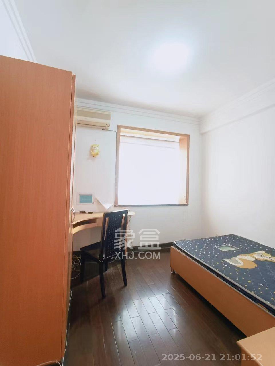 长勘小区 3室2厅2卫 2900.0元/月 长勘小区 3室2厅2卫 2900.0元/月室内图