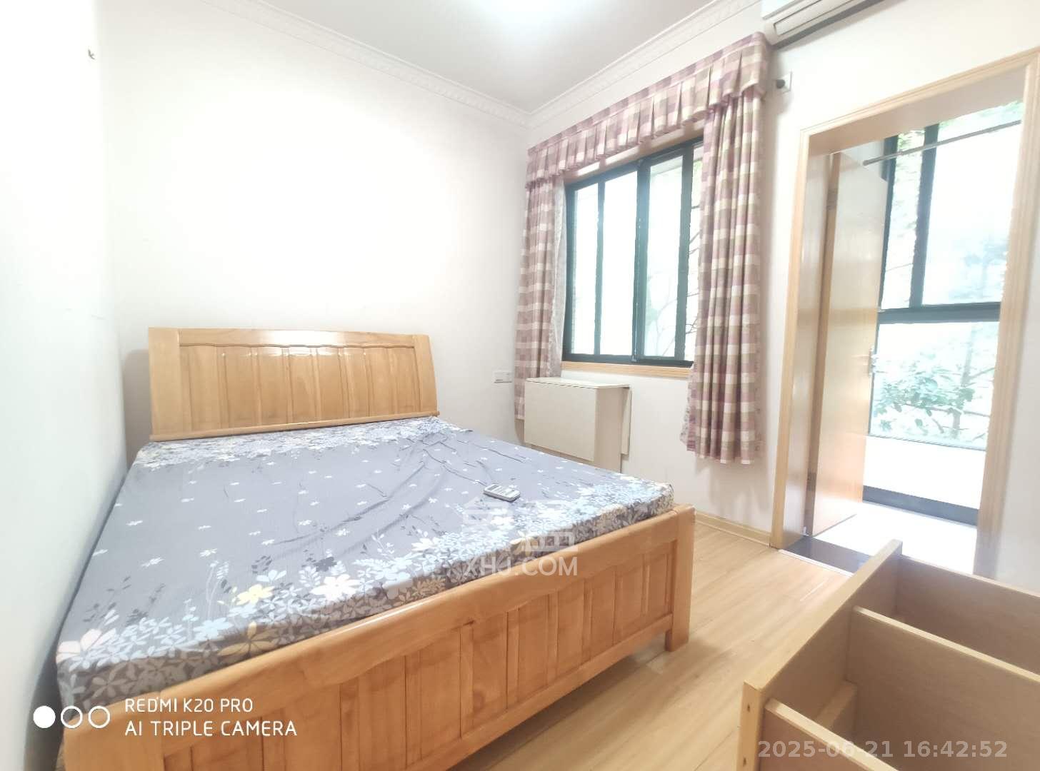 满庭芳小区  1室1厅1卫   1500.00元/月室内图