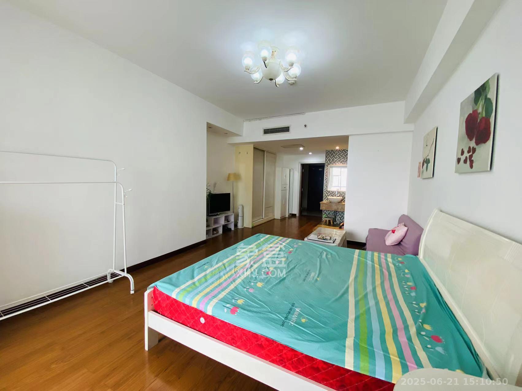 泉昇同福大厦 1室1厅1卫 1700.0元/月 泉昇同福大厦 1室1厅1卫 1700.0元/月室内图