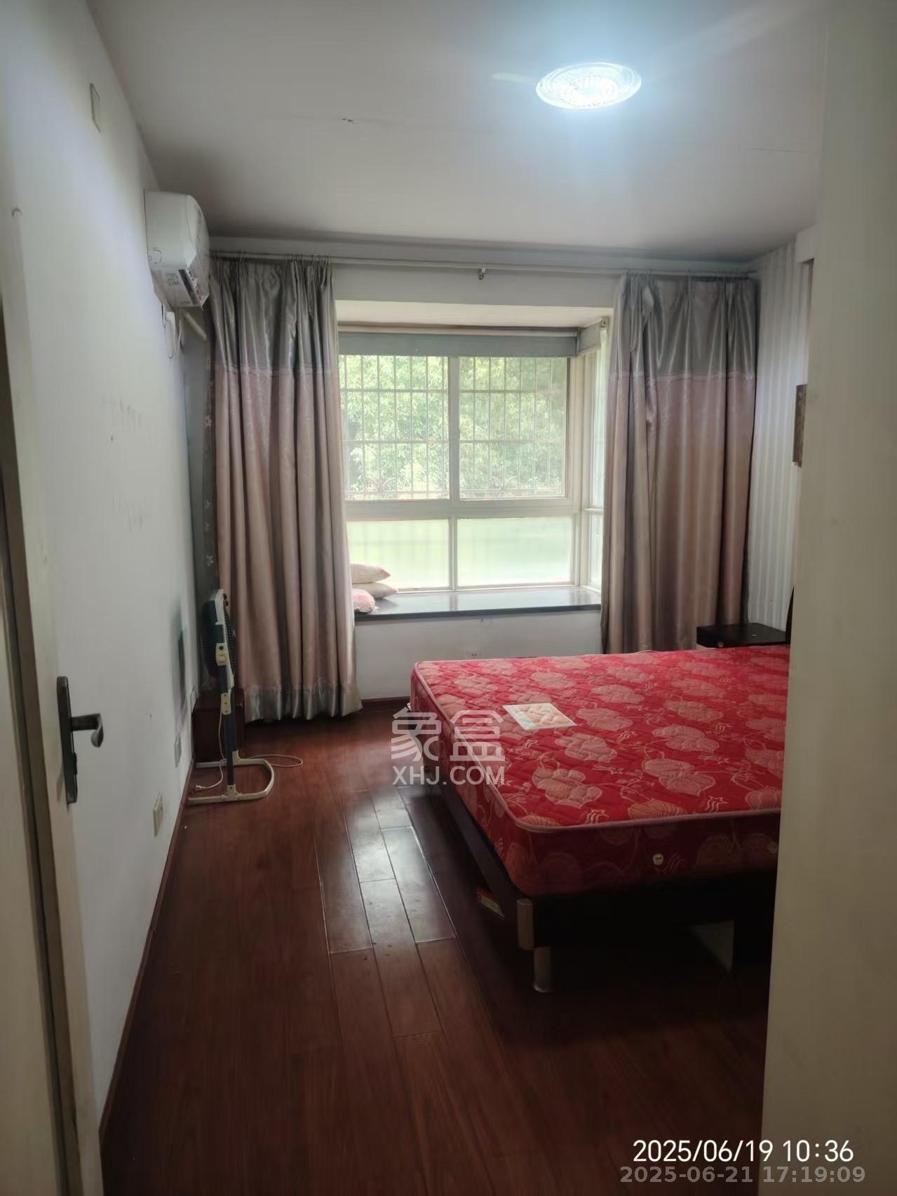 鼓风机械厂宿舍  3室2厅1卫    1500.0元/月室内图