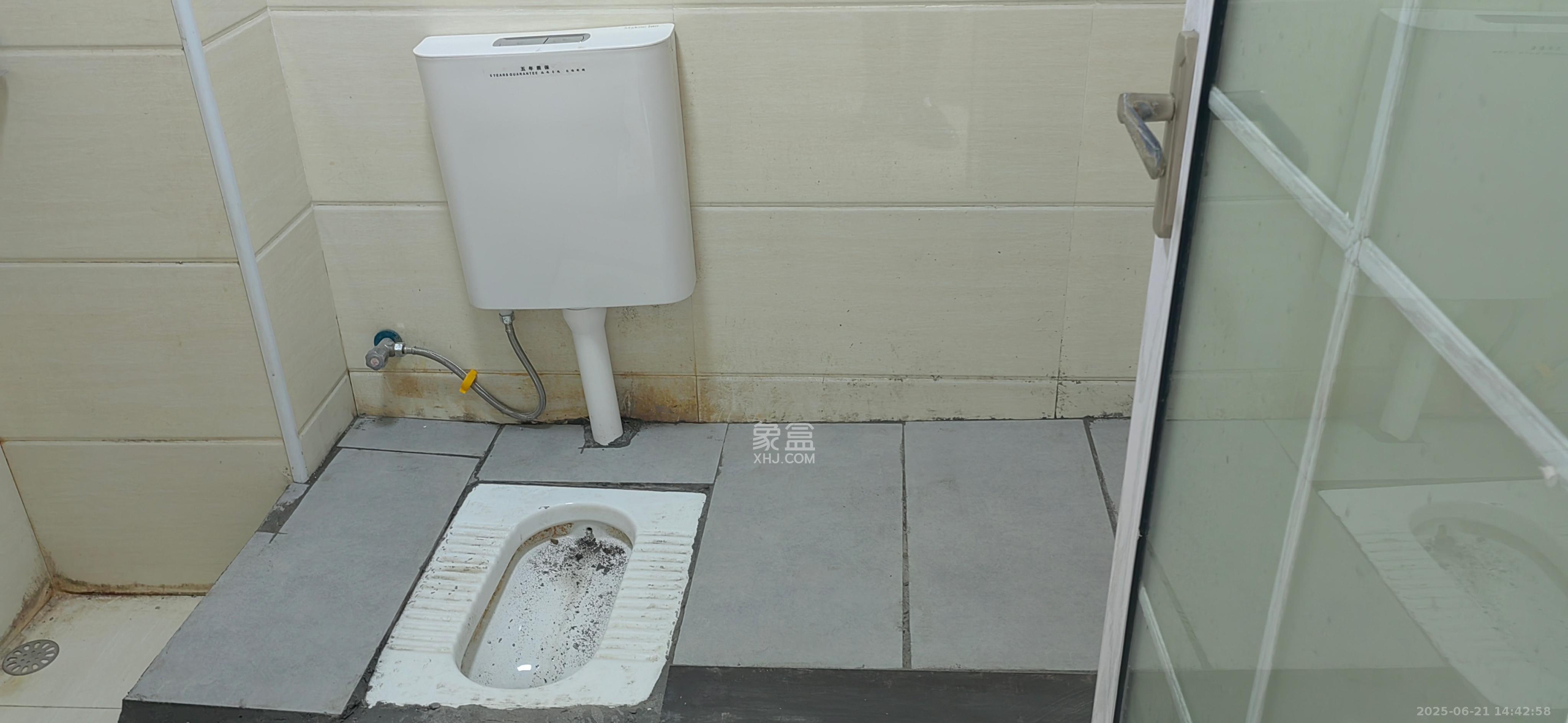 广泰锦苑  3室2厅1卫    2000.0元/月 广泰锦苑  3室2厅1卫    2000.0元/月室内图